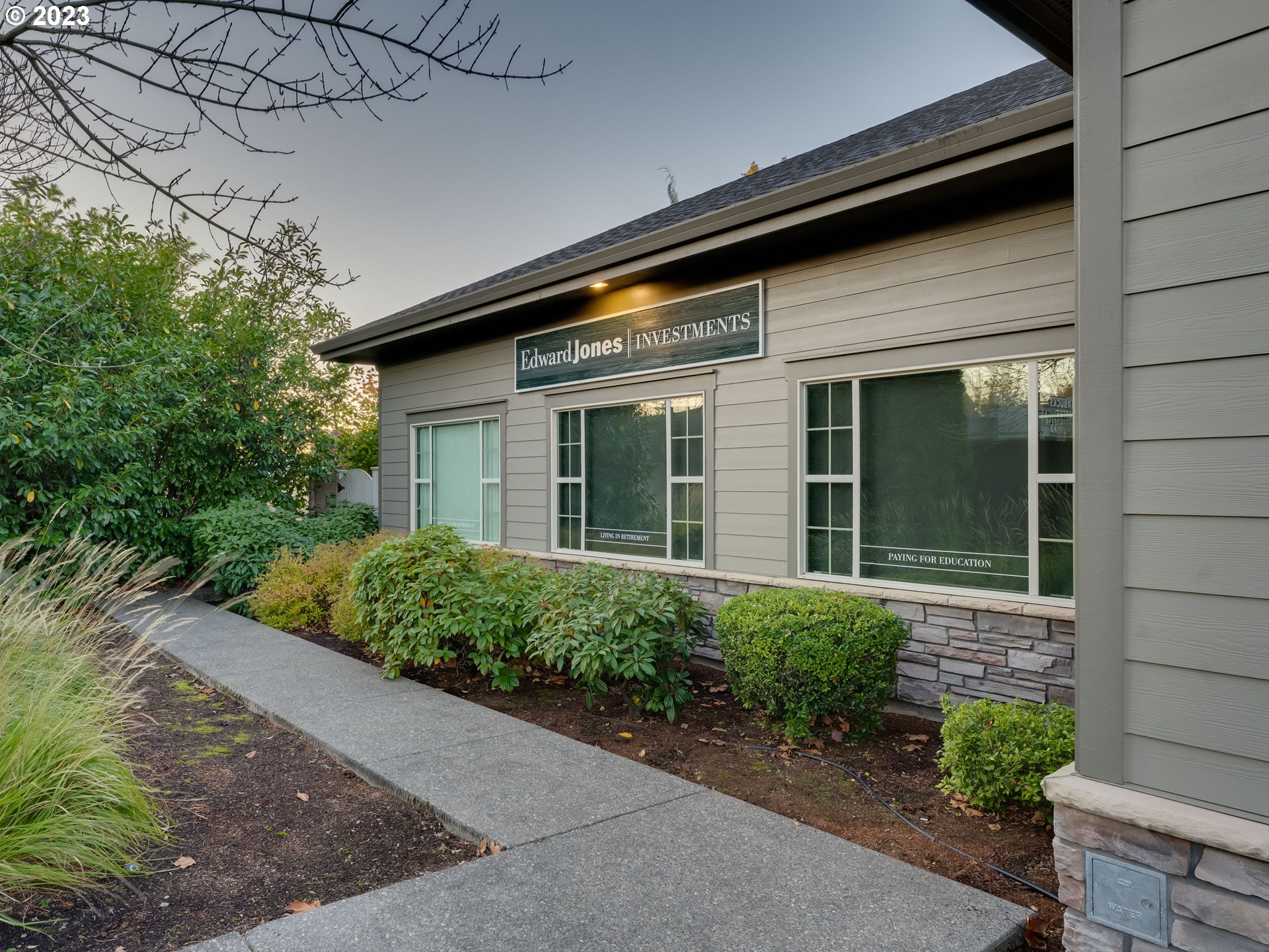 8308 E Mill Plain Blvd #103, Vancouver, WA 98664