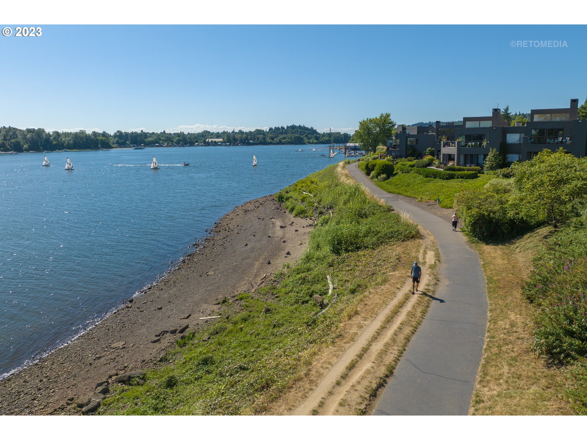 Photo #4: 23087026 Listing 