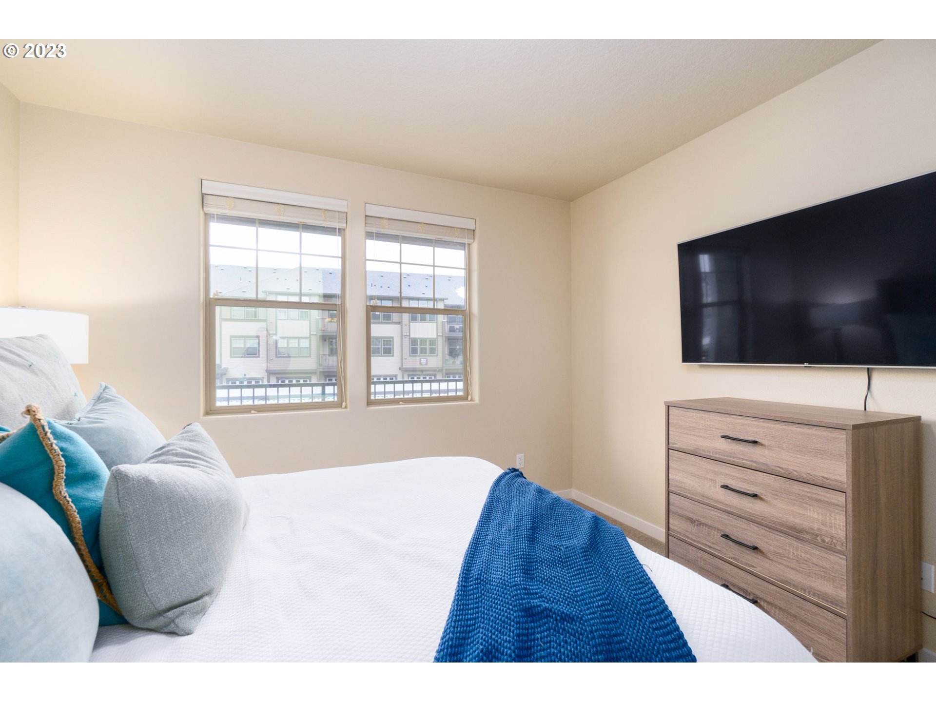 Photo #3: 23099224 Listing 