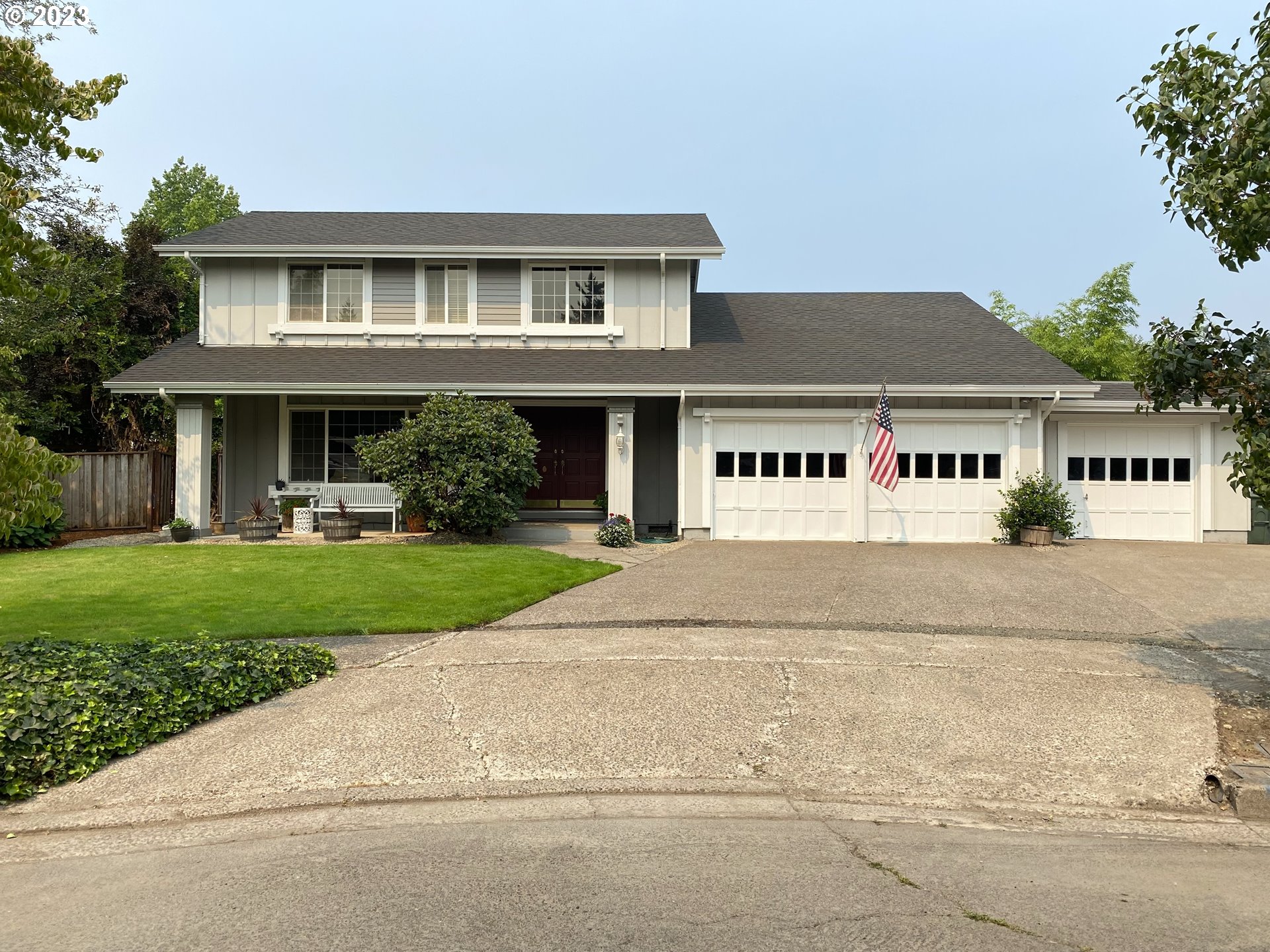 Spacious Thurston lot and home with three-car garage in a cul-de-sac. Country kitchen has a breakfast bar with open concept family room/sun-room and allows plenty of space to entertain family and friends. Elegantly tall entrance ceiling and a large front porch add charm. Sizeable windows allow light and views of the surrounding greenery. Check out the view of the Thurston Hills from the window above the entrance door. Great location near multiple schools, plus not far from Riverbend Hospital, stores, hiking trails, Splash swimming pool, and more! Brand new roof in July 2023! There is plenty of parking in the extra large driveway.