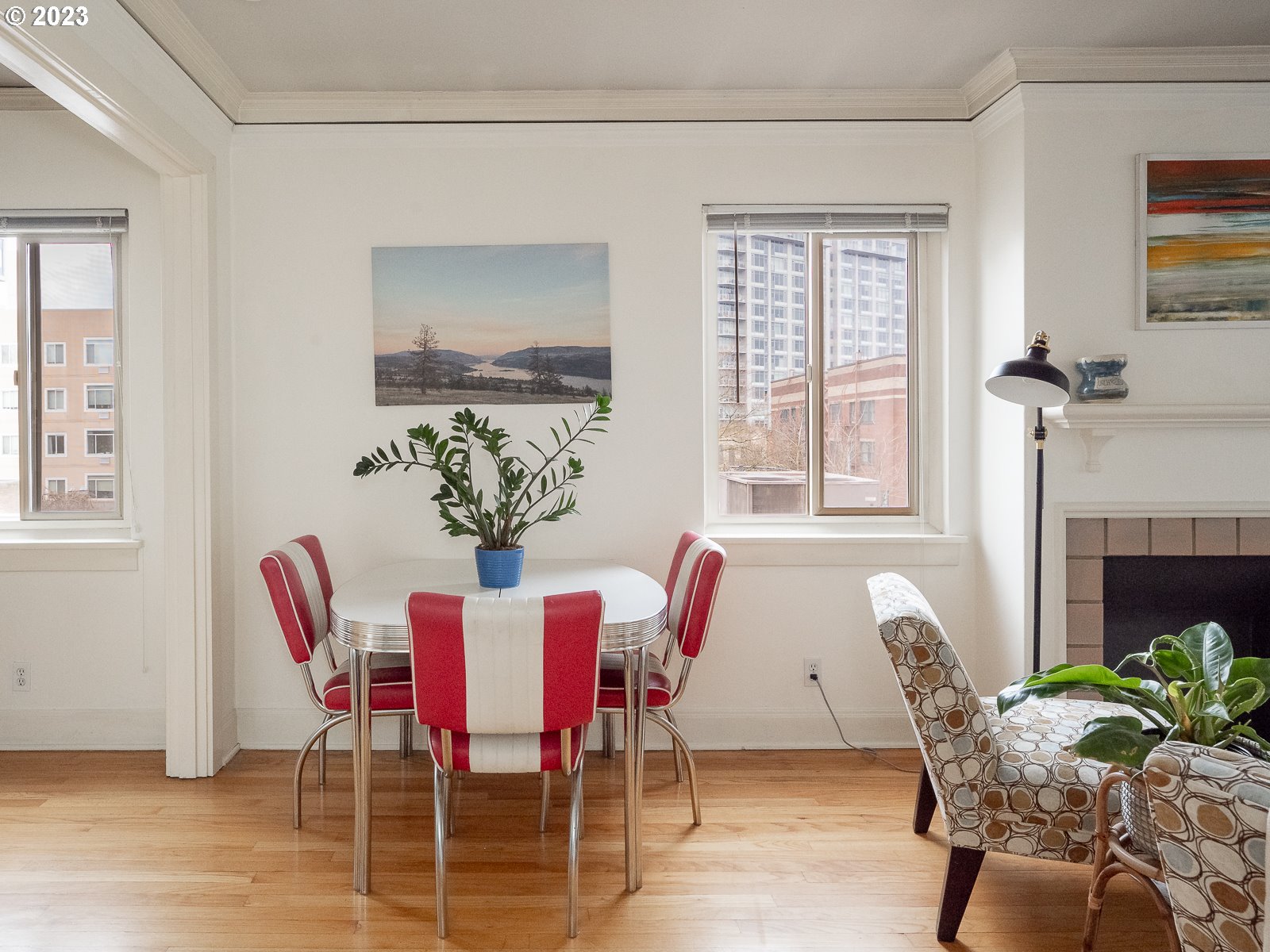 Photo #6: 23111752 Listing 