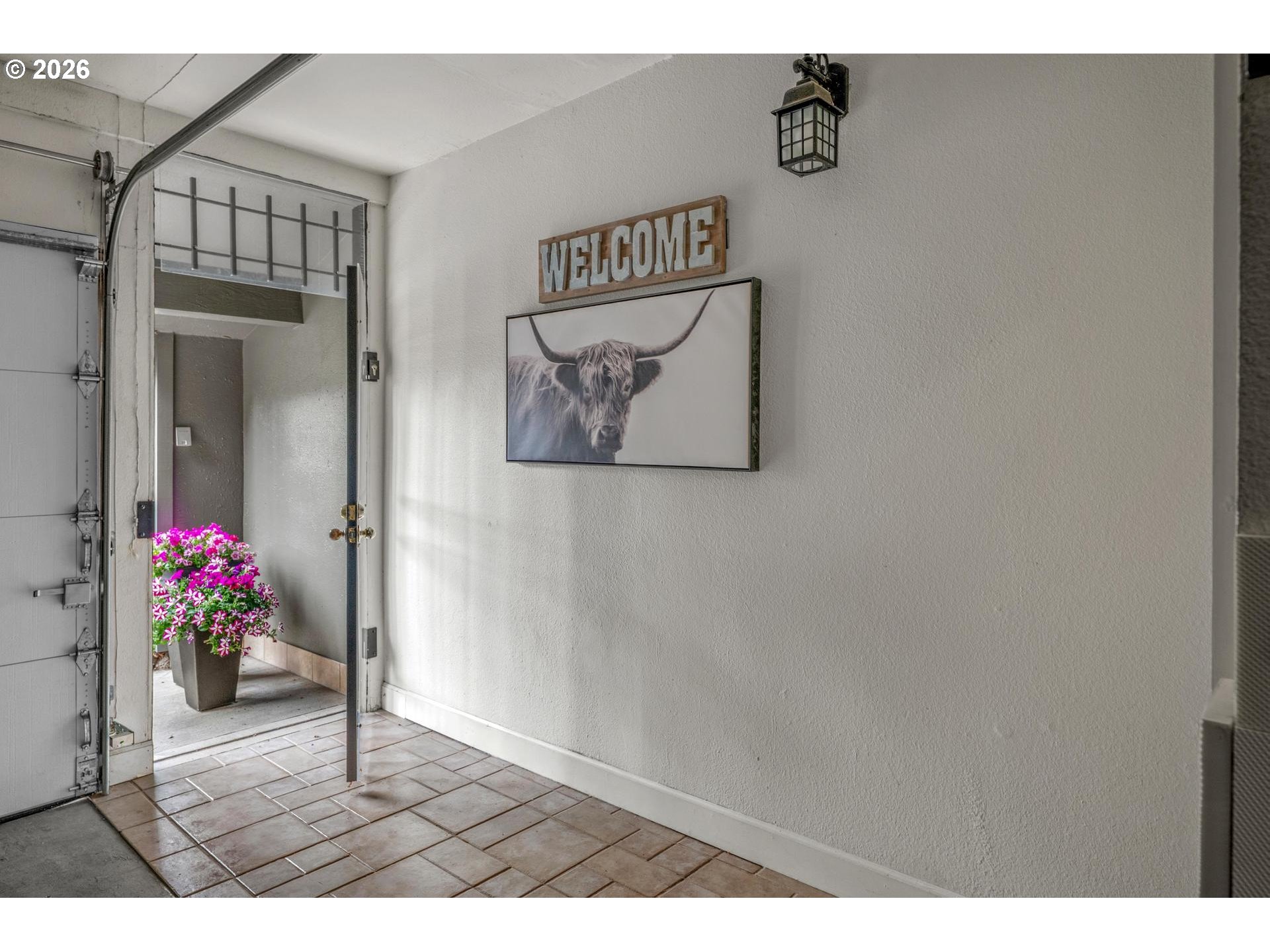 Photo #5: 231132658 Listing: Photo #5