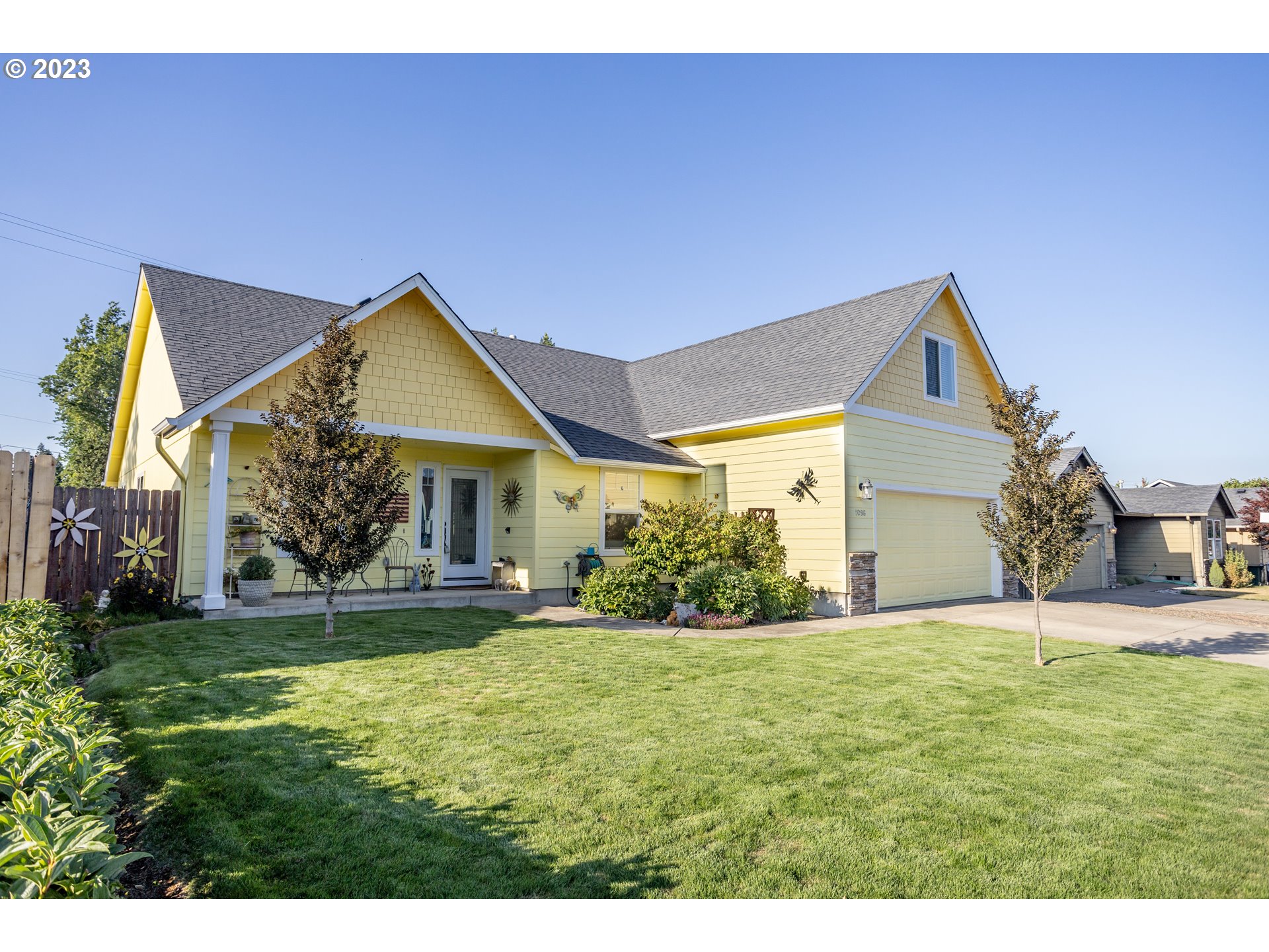 Beautiful Nordic Built Home in great location featuring vaulted ceilings, granite countertops, oak cupboards, loads of cabinet and countertop space, and stainless appliances in an open floor plan with a cozy gas fire place, and cherry hardwood flooring in a large great room. The primary suite is on the main level featuring plush carpeting, a large walk in closet, large bathroom with soaker tub, walk in shower, large countertop space, bathroom storage, patio access, and decor nook. All bedrooms are on the main level with large closets and high ceilings. There is a large bonus room upstairs with full wet bar and room for storage. This home sits on a fenced lot with beautiful landscaping, garden shed, covered patio and more. All of this in a luxury quiet neighborhood near schools, shopping, and more! Open house 8/20 from 12-2!