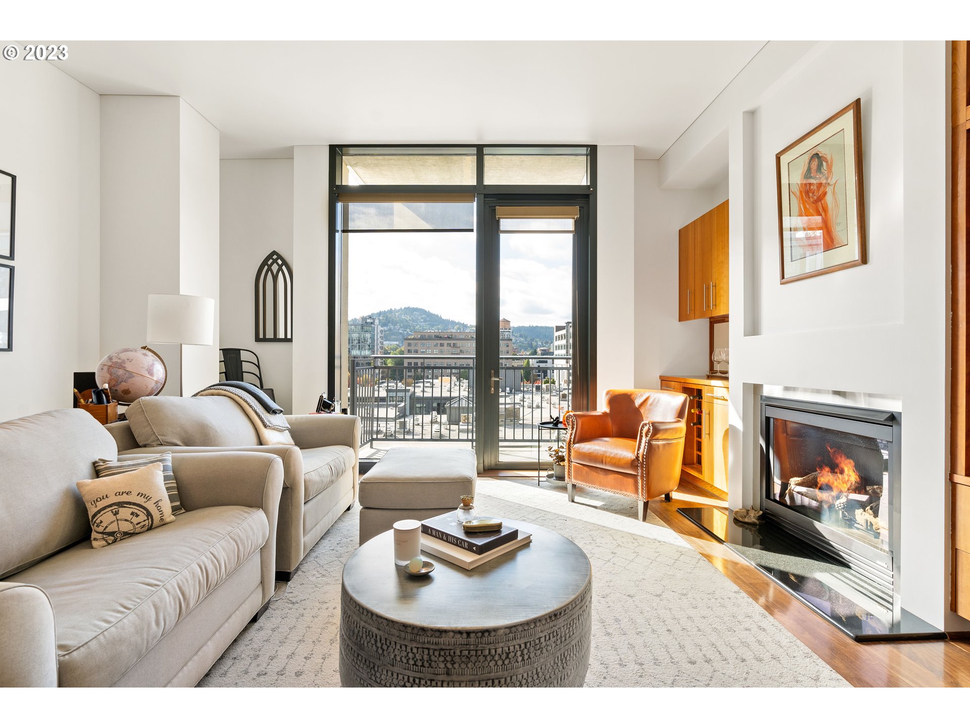 Photo #3: 23118634 Listing 