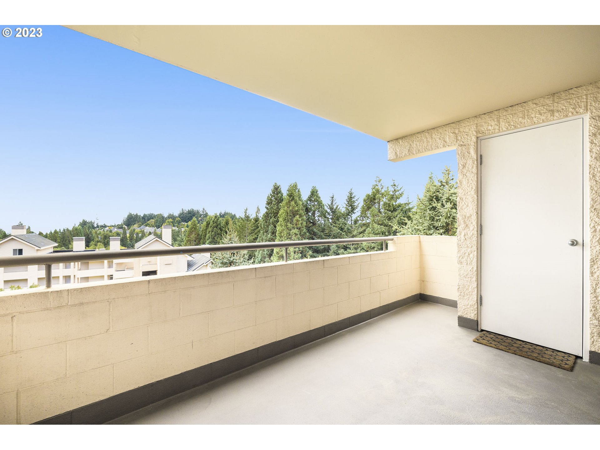 Photo #6: 23122479 Listing 