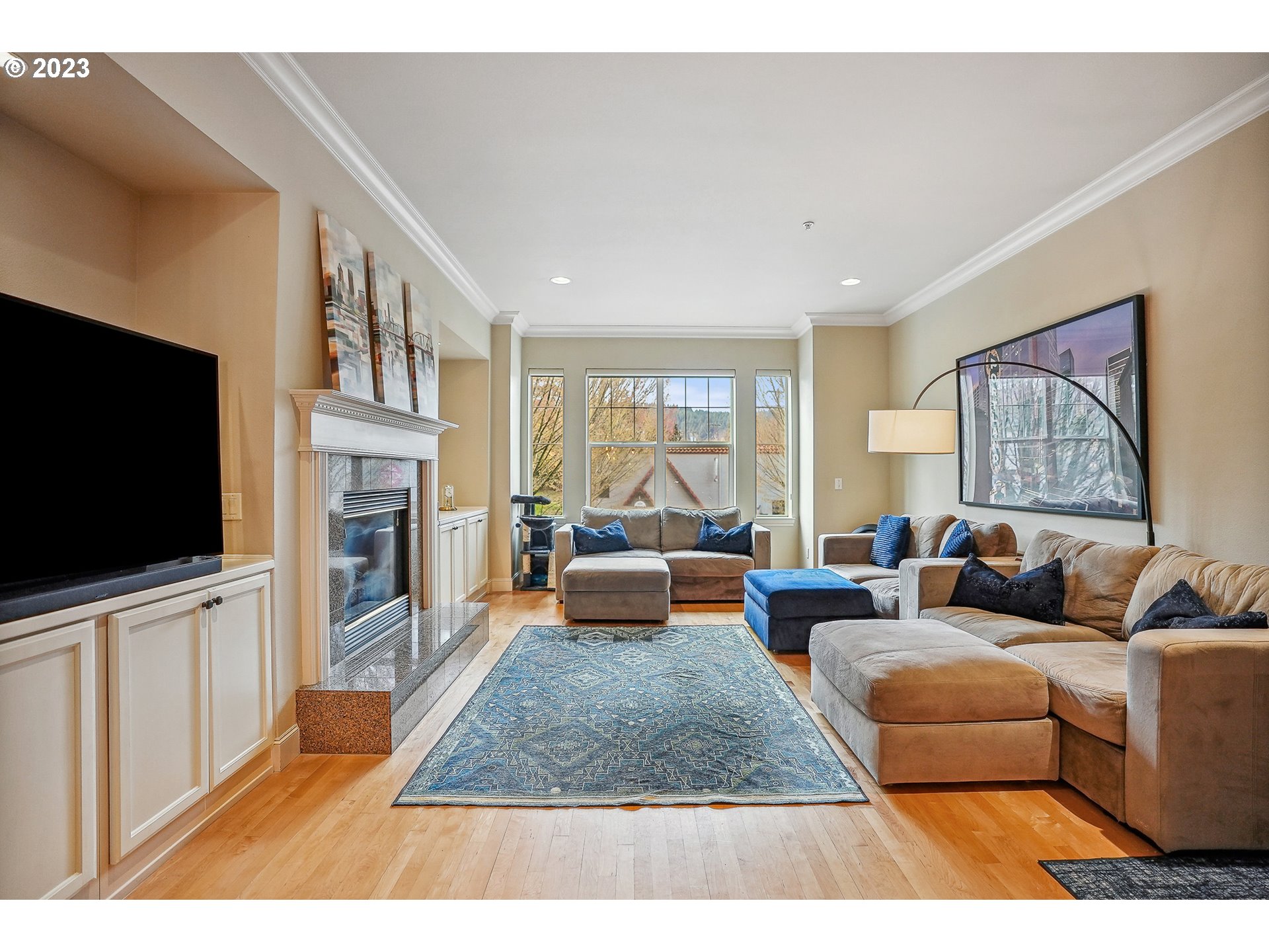 Photo #5: 23122571 Listing 