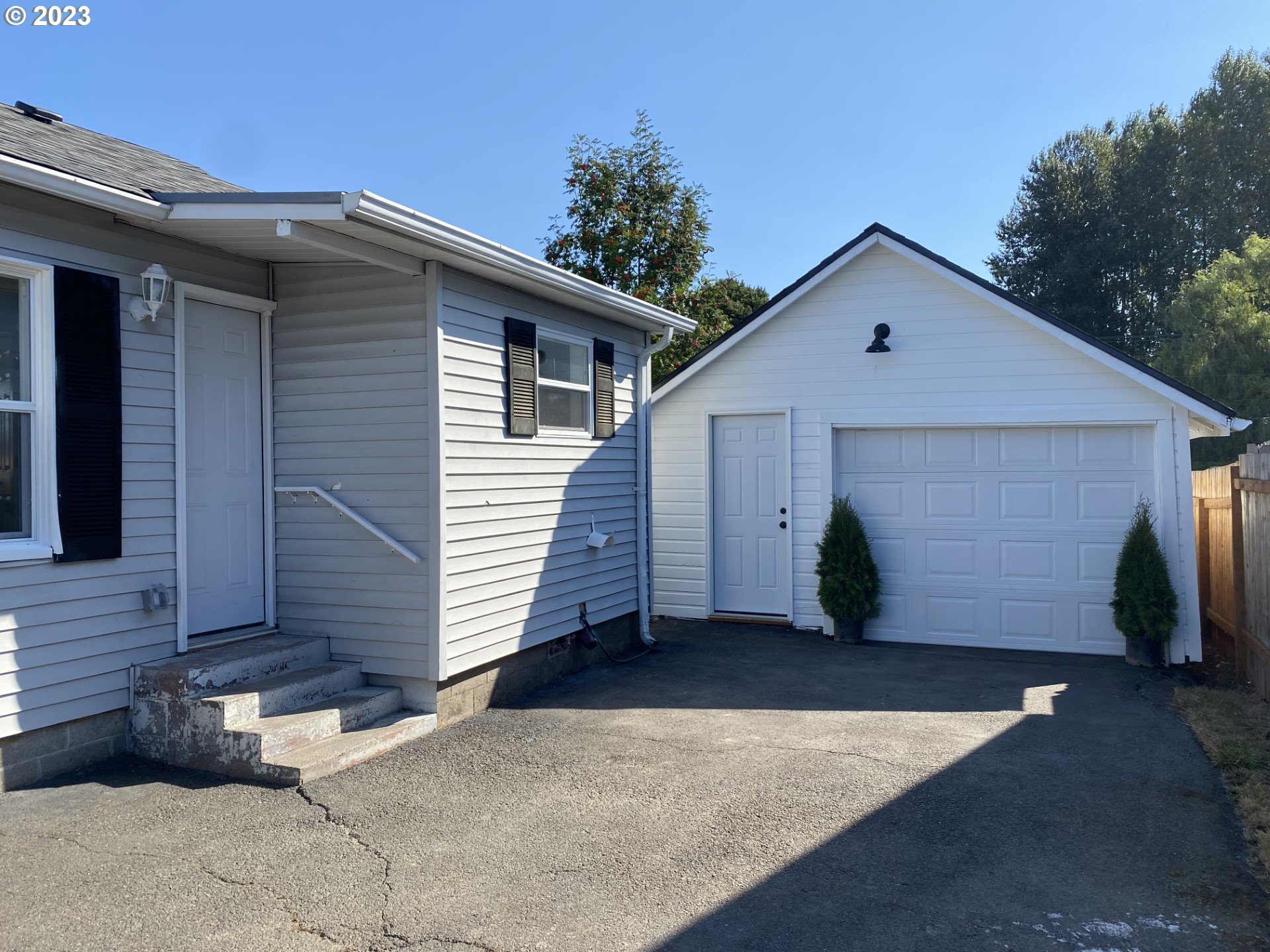 1210 N 2nd Ave, Kelso, WA 98626
