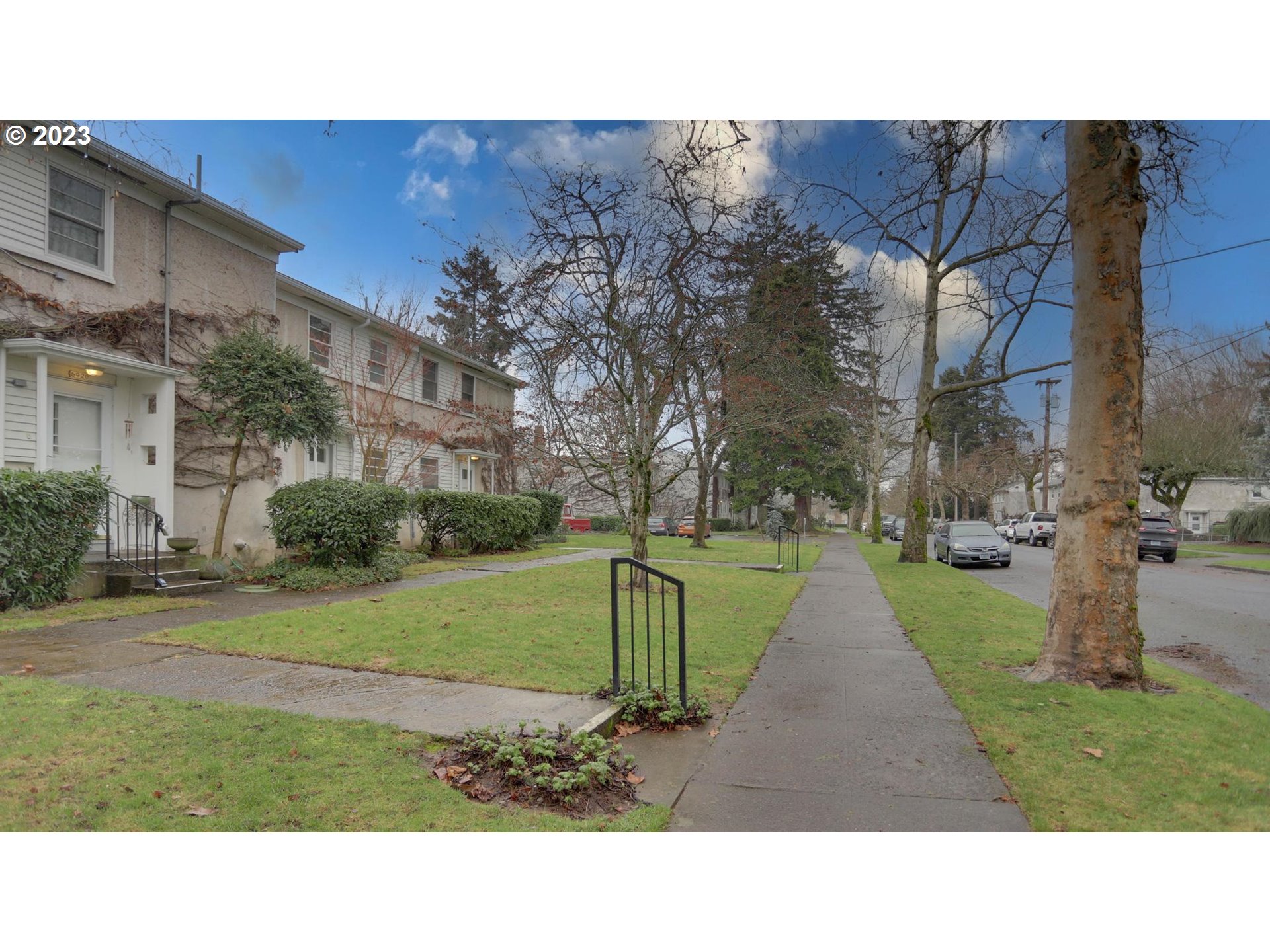 Photo #5: 23130588 Listing 