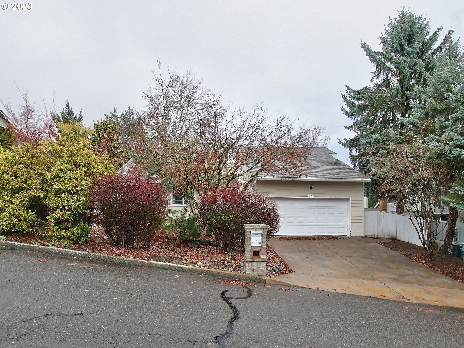 12016 SE 115TH AVE, Happy Valley, OR 