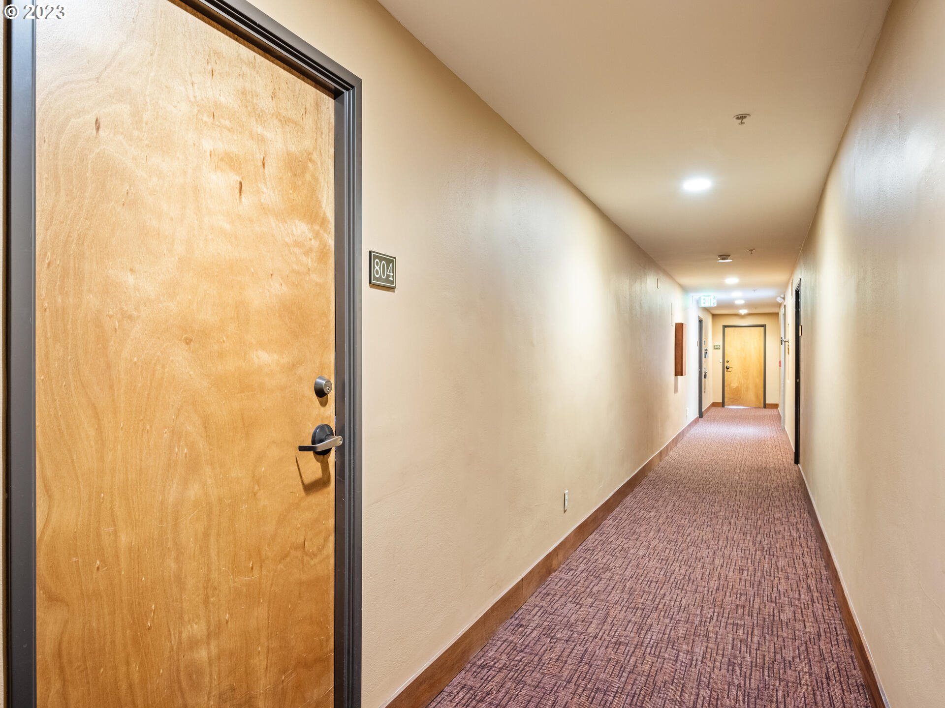 Photo #7 Hallway