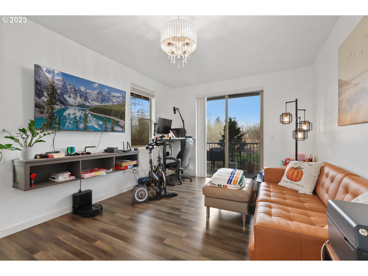 Photo #3: 23147069 Listing 