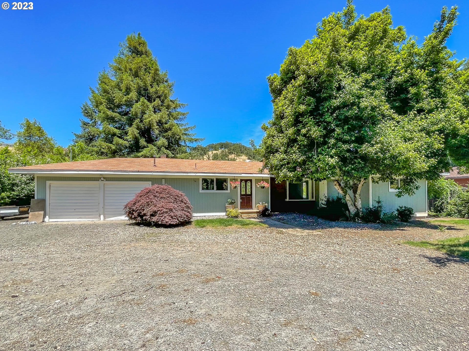 550 PIONEER WAY, Winchester, OR 97495