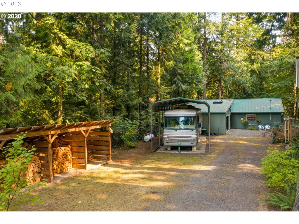 20570 E COUNTRY CLUB RD, Brightwood, OR 
