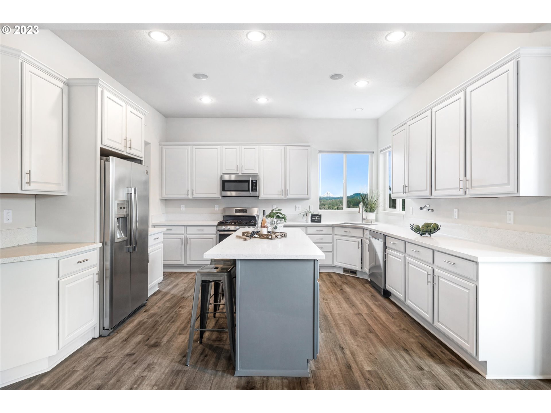 15602 SE DREAM WEAVER DR Happy Valley, OR 97086