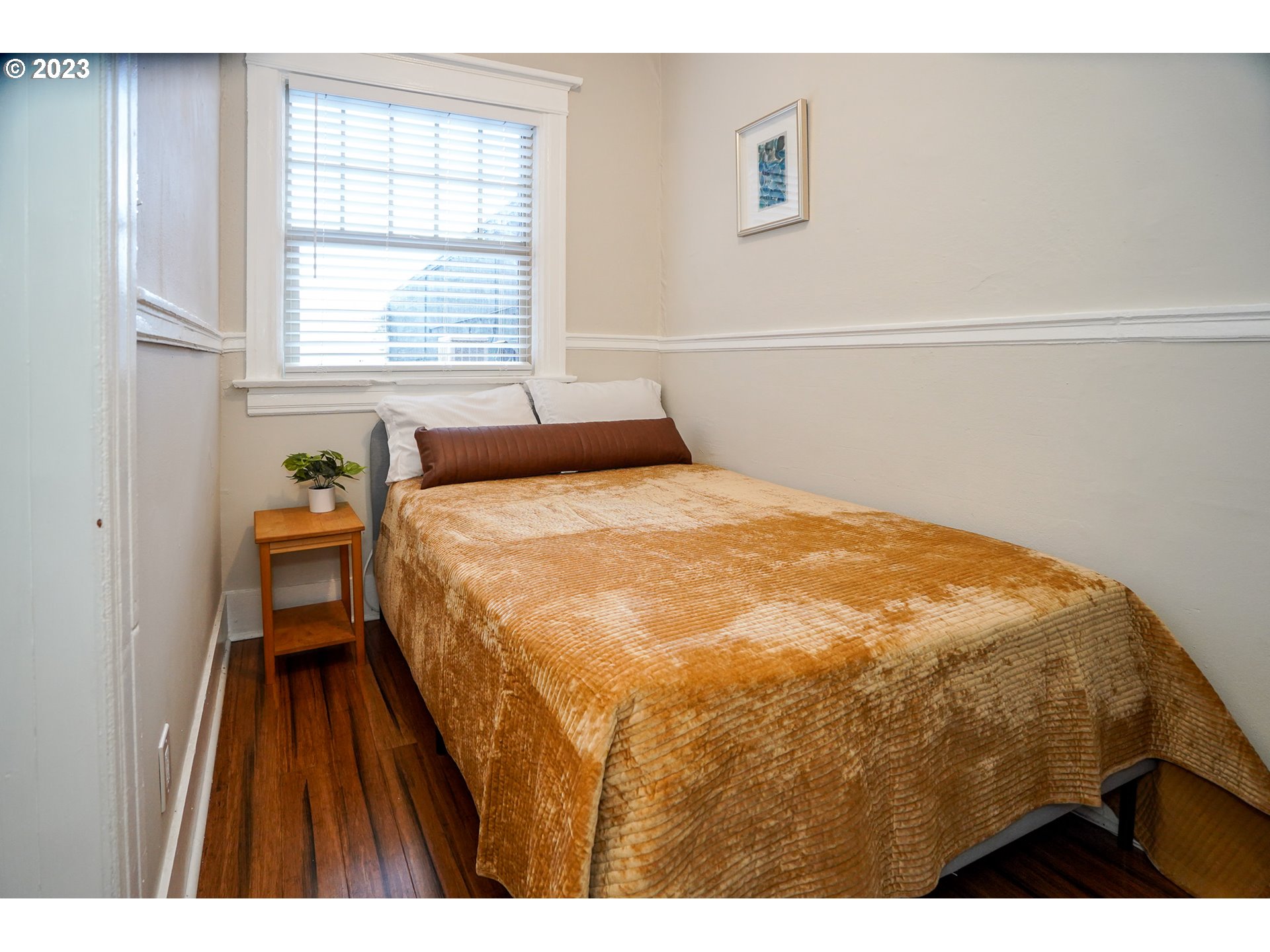 Photo #5: 23158850 Listing 