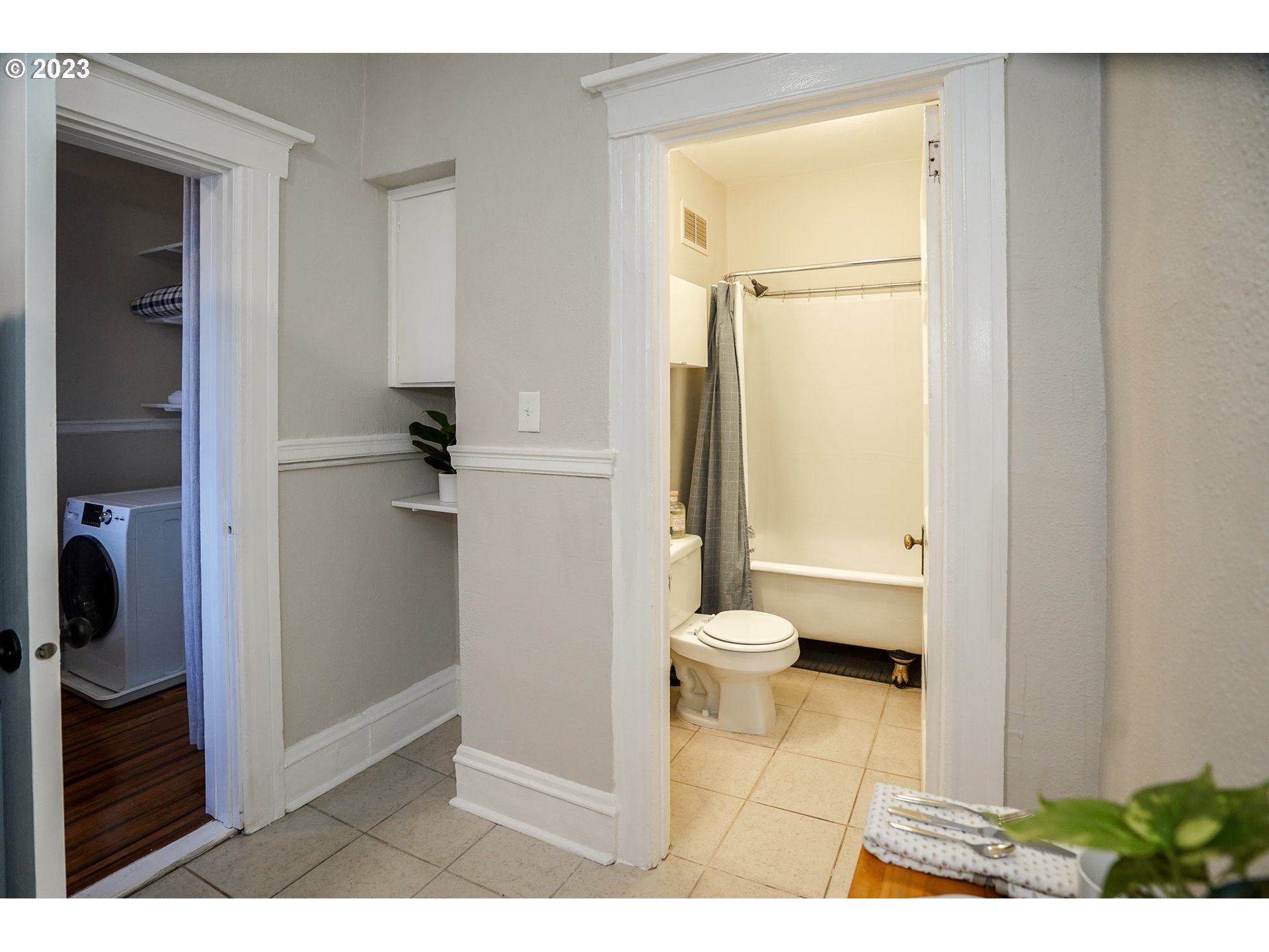 Photo #2: 23158850 Listing 