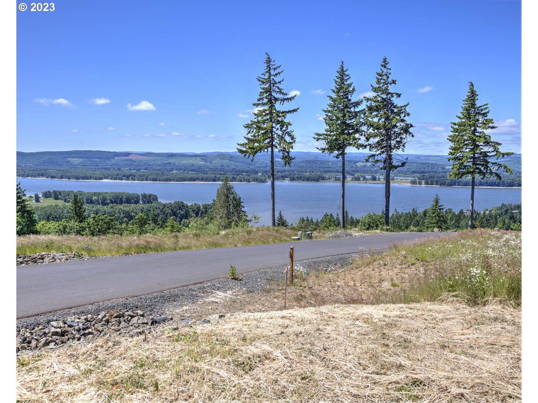  Olivia Ln #I, Kalama, WA 98625