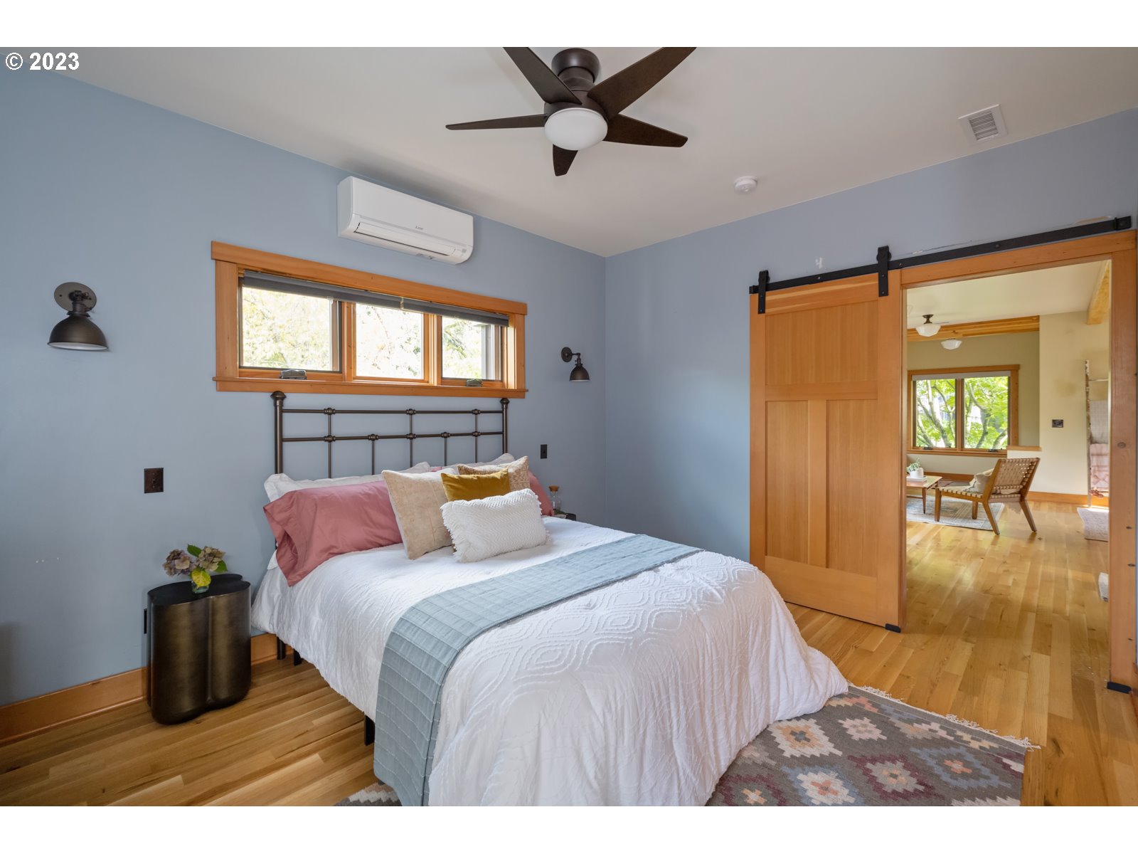 Photo #6: 23162252 Listing 