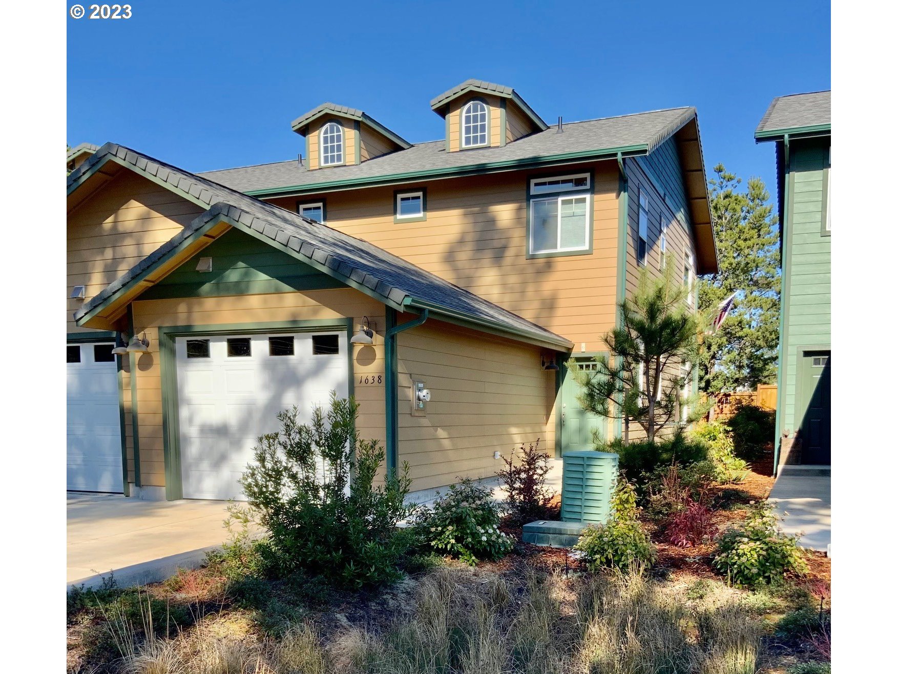 1638 32ND ST, Florence, OR 97439