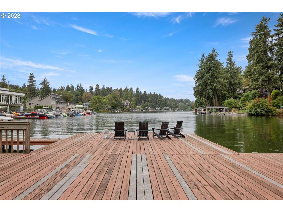 Photo #14: 23168817 Listing 