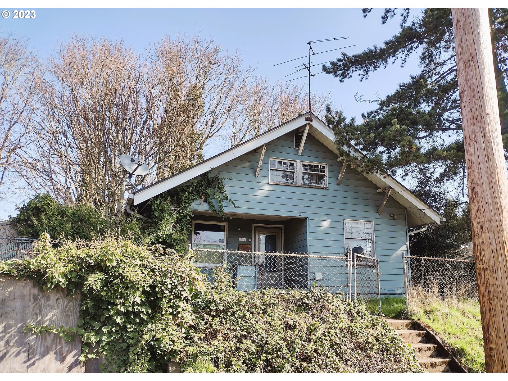 1235 N KILPATRICK ST, Portland, OR 97217