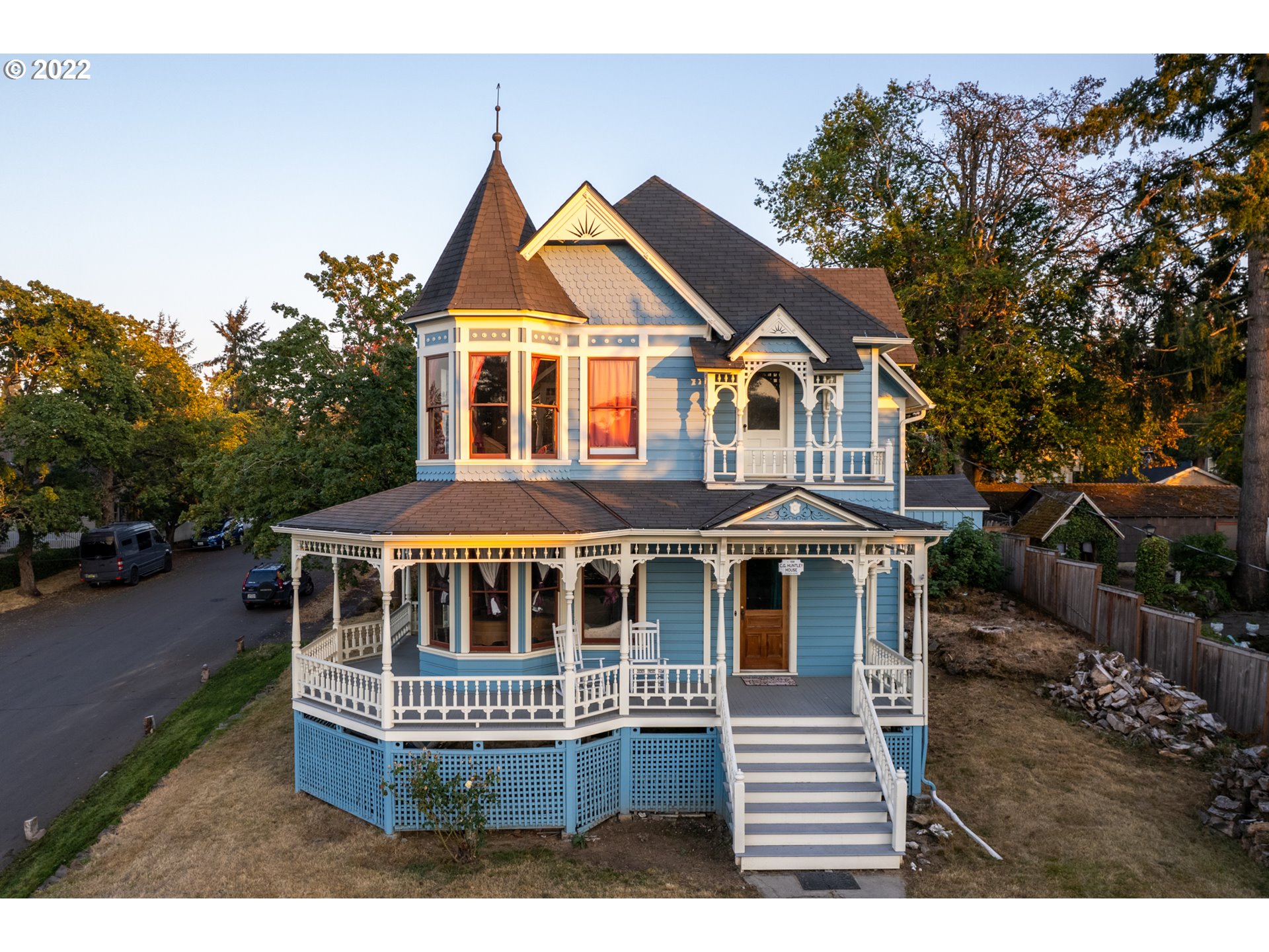 Welcome to the C.G. Huntley House. Undoubtedly one of the most iconic homes in Oregon City. This amazing 1896 Queen Anne is ready for someone to sit back and just enjoy all of it's extensively restored original beauty and detail - stained glass, built ins, unpainted moldings. All while under your new roof, new electrical and plumbing, sewer line, furnace, hot water heater and much more! Located in the McLoughlin historic district and in the heart of the booming Oregon City market.