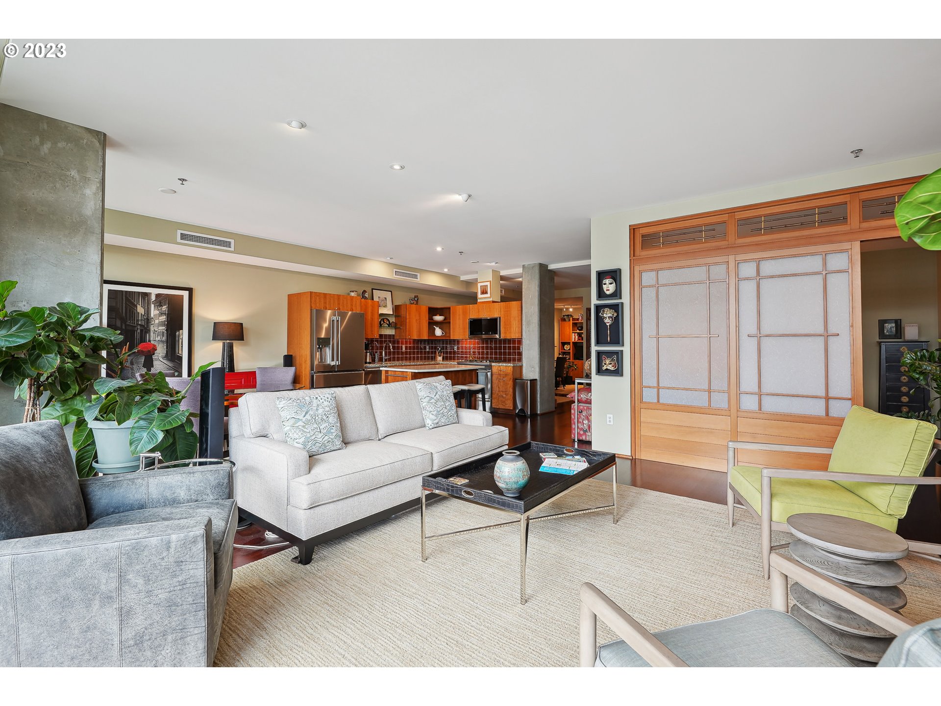 Photo #4: 23176528 Listing 