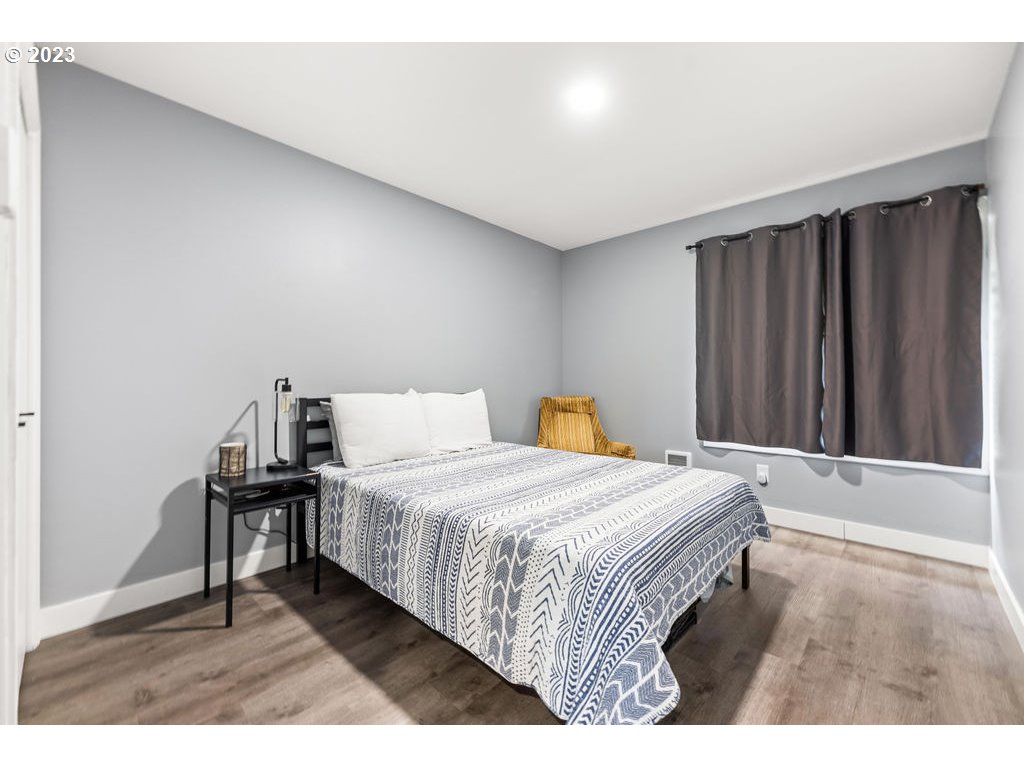 Photo #4: 23181376 Listing 