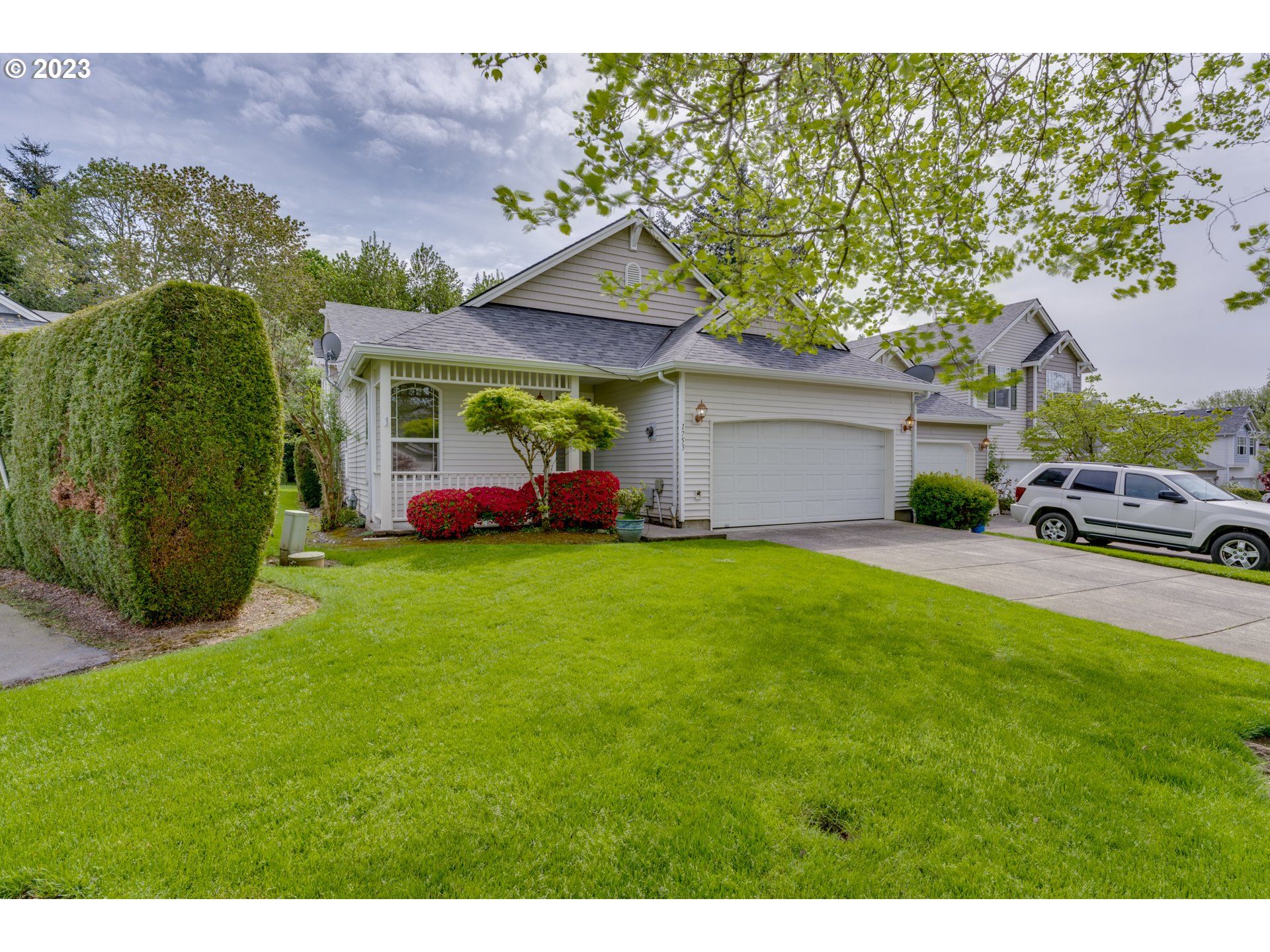 Photo #2: 23191313 Listing 