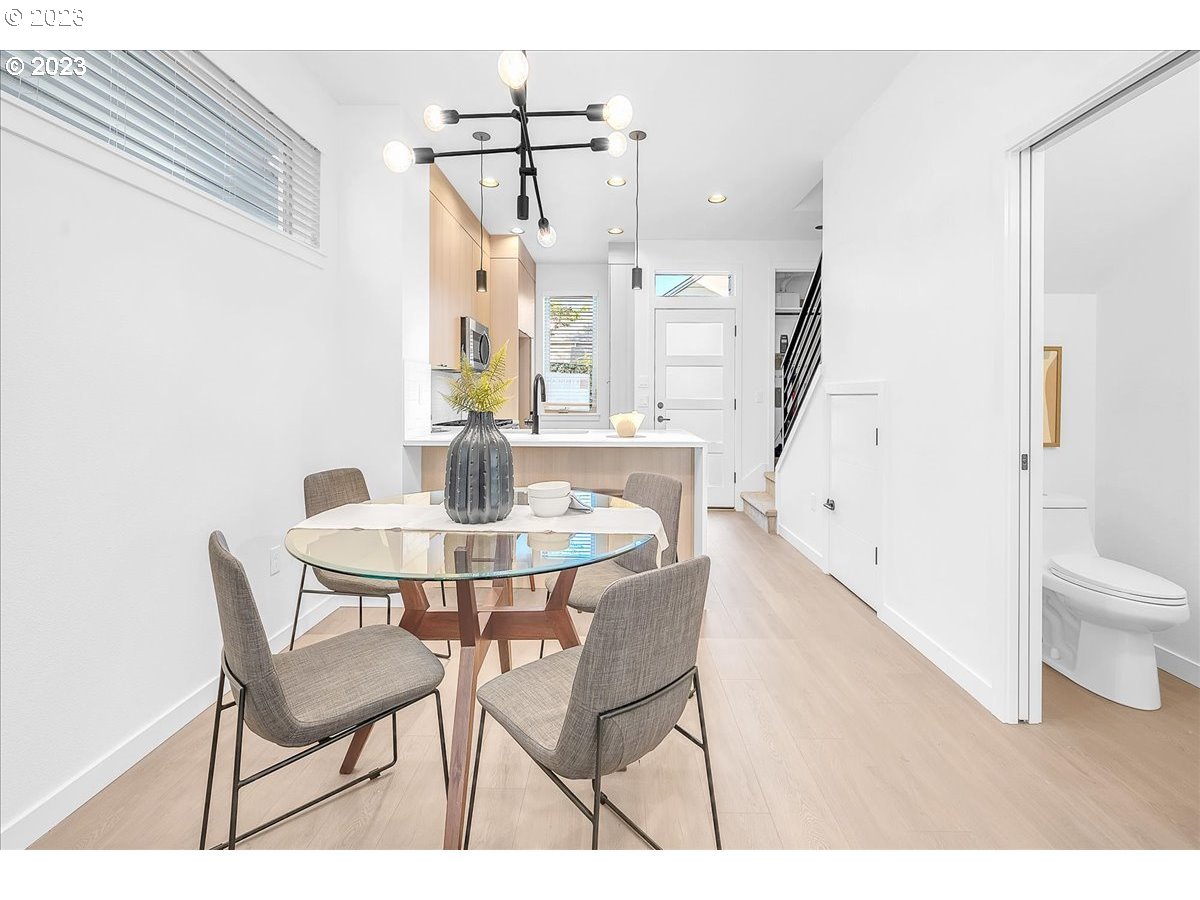 Photo #5: 23192818 Listing 