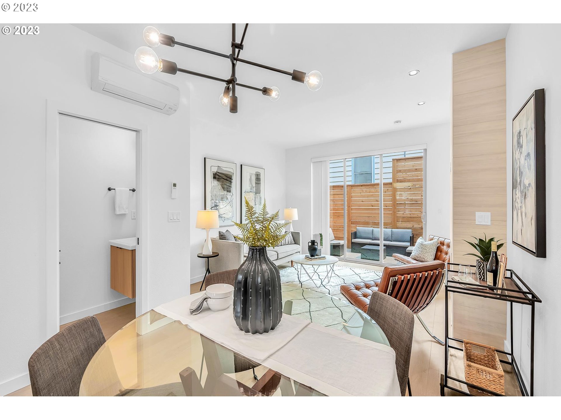 Photo #4: 23192818 Listing 