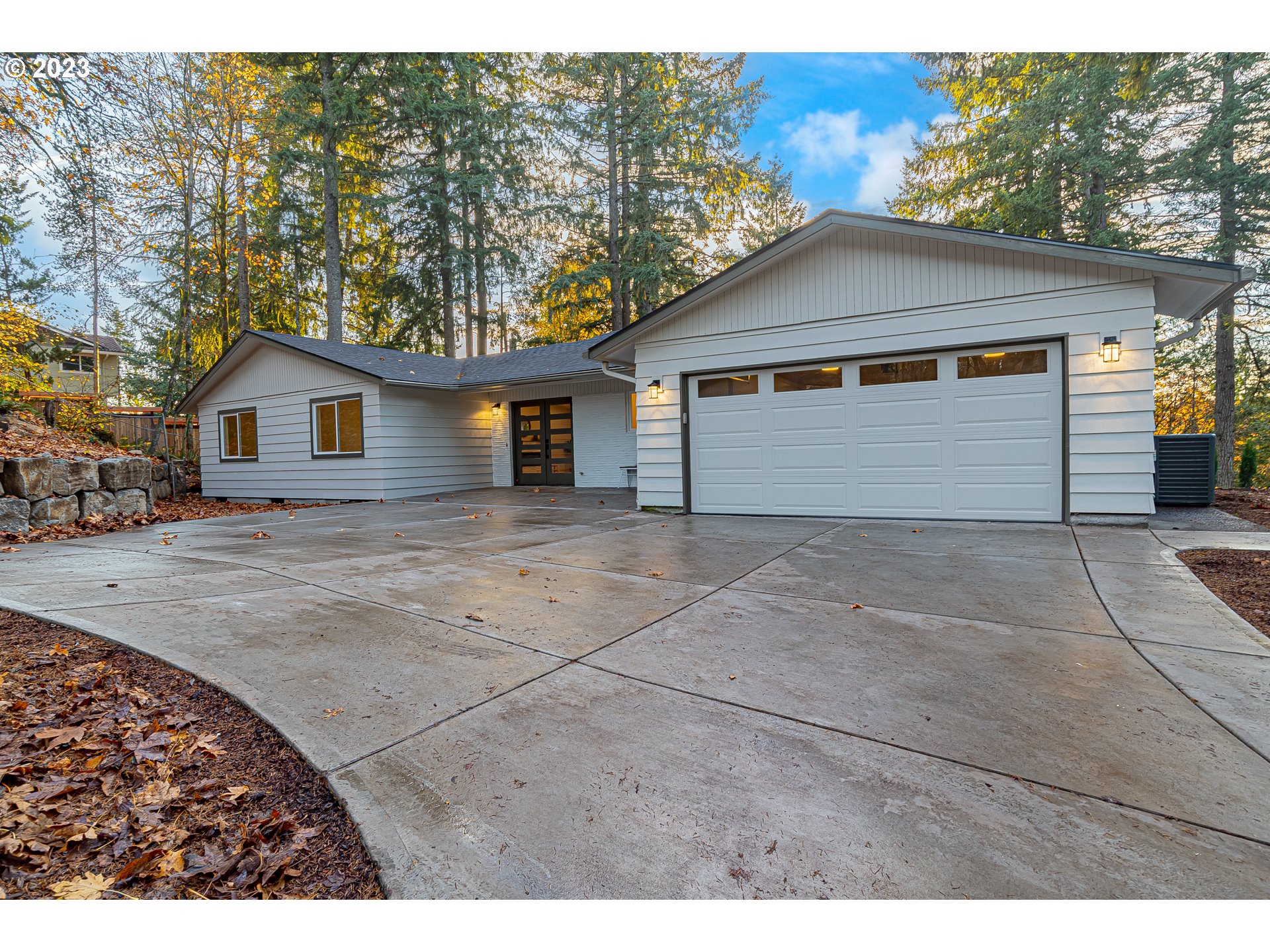 4001 SE Crown Rd, Camas, WA 98607