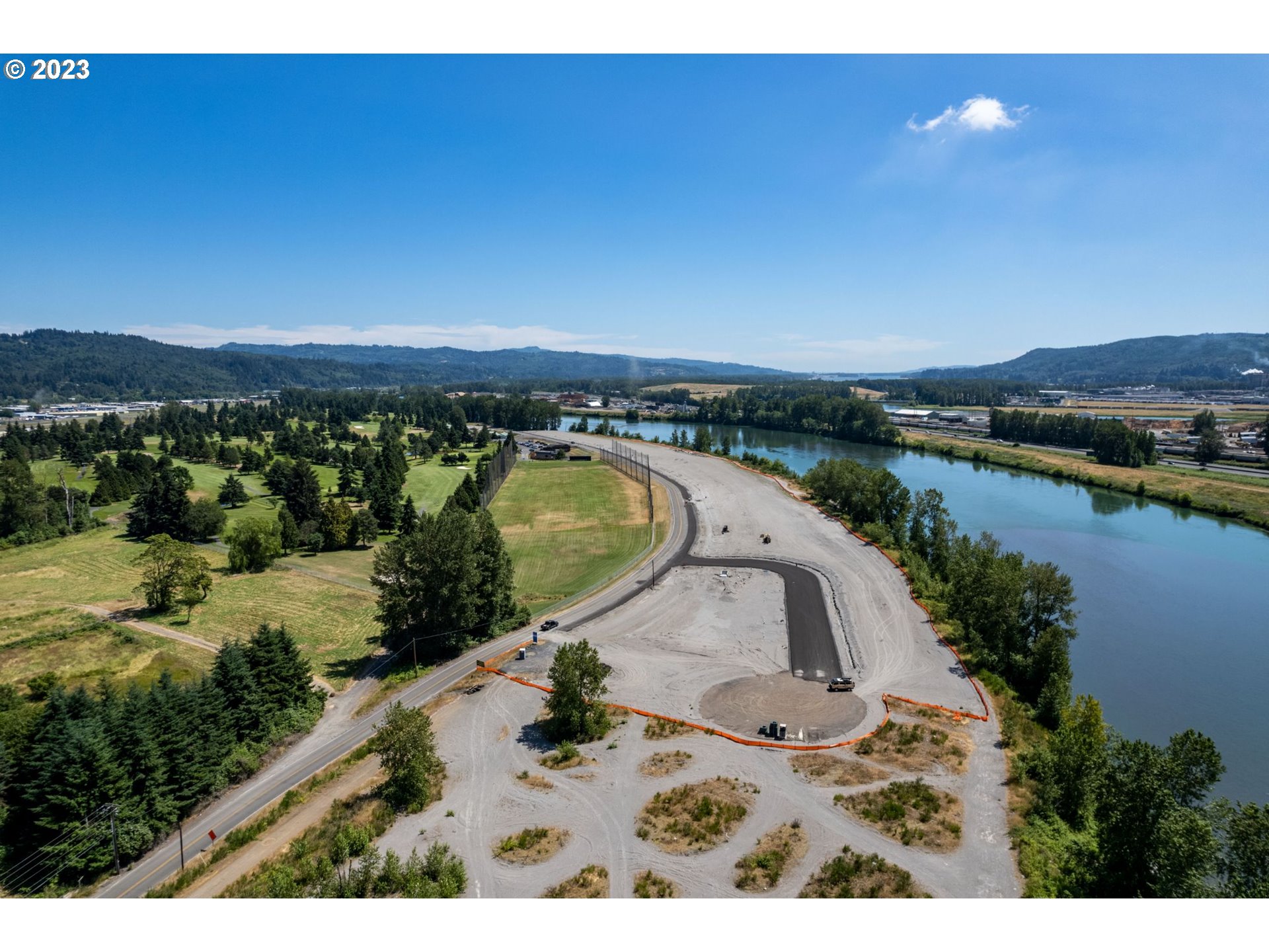 2056 S River Rd, Kelso, WA 98626