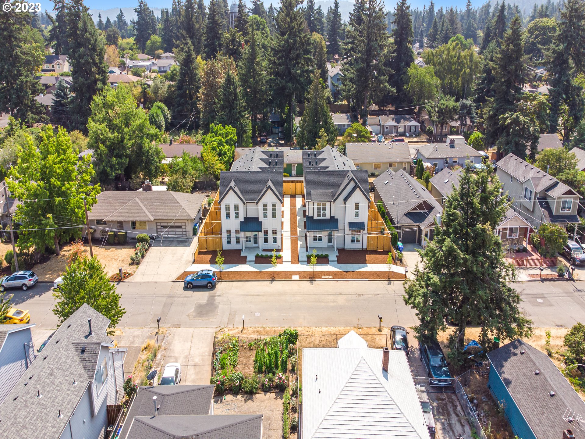 Photo #2: 23202363 Listing 
