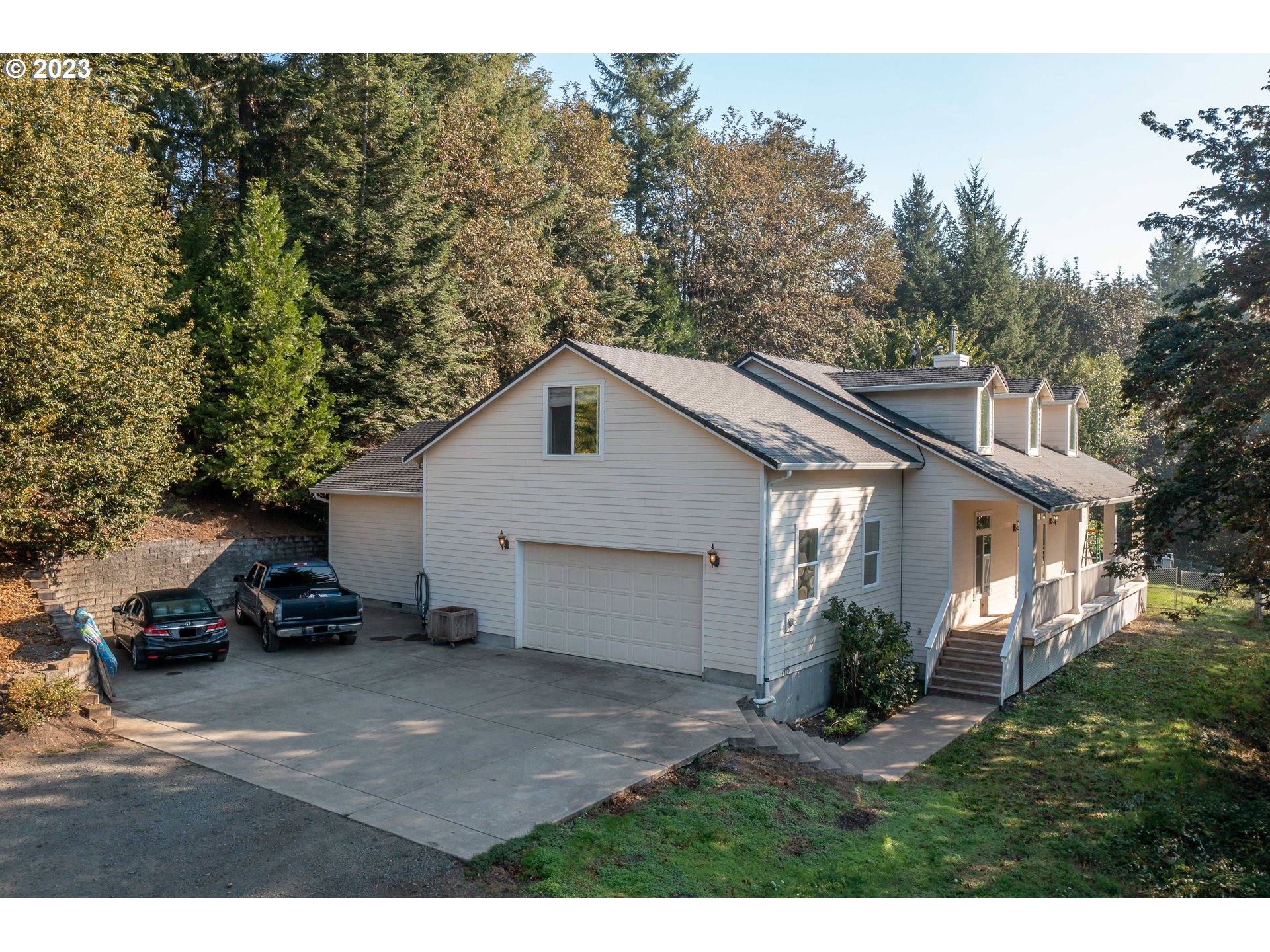 37549 WALLACE CREEK RD, Springfield, OR 97478