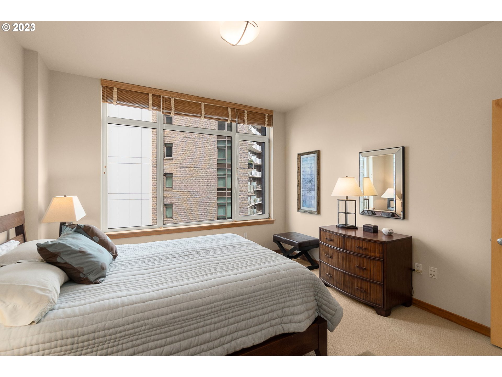 Photo #4: 23210100 Listing 