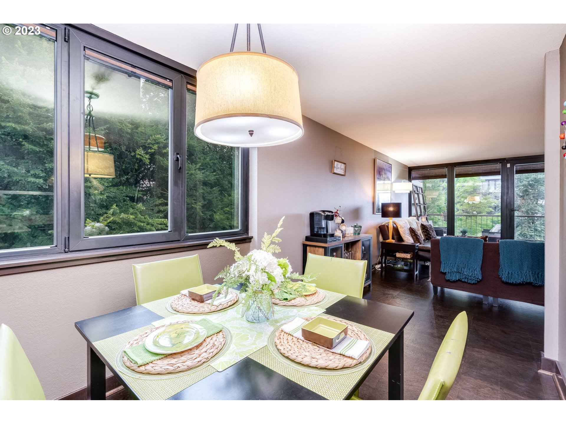 Photo #3: 23211493 Listing 