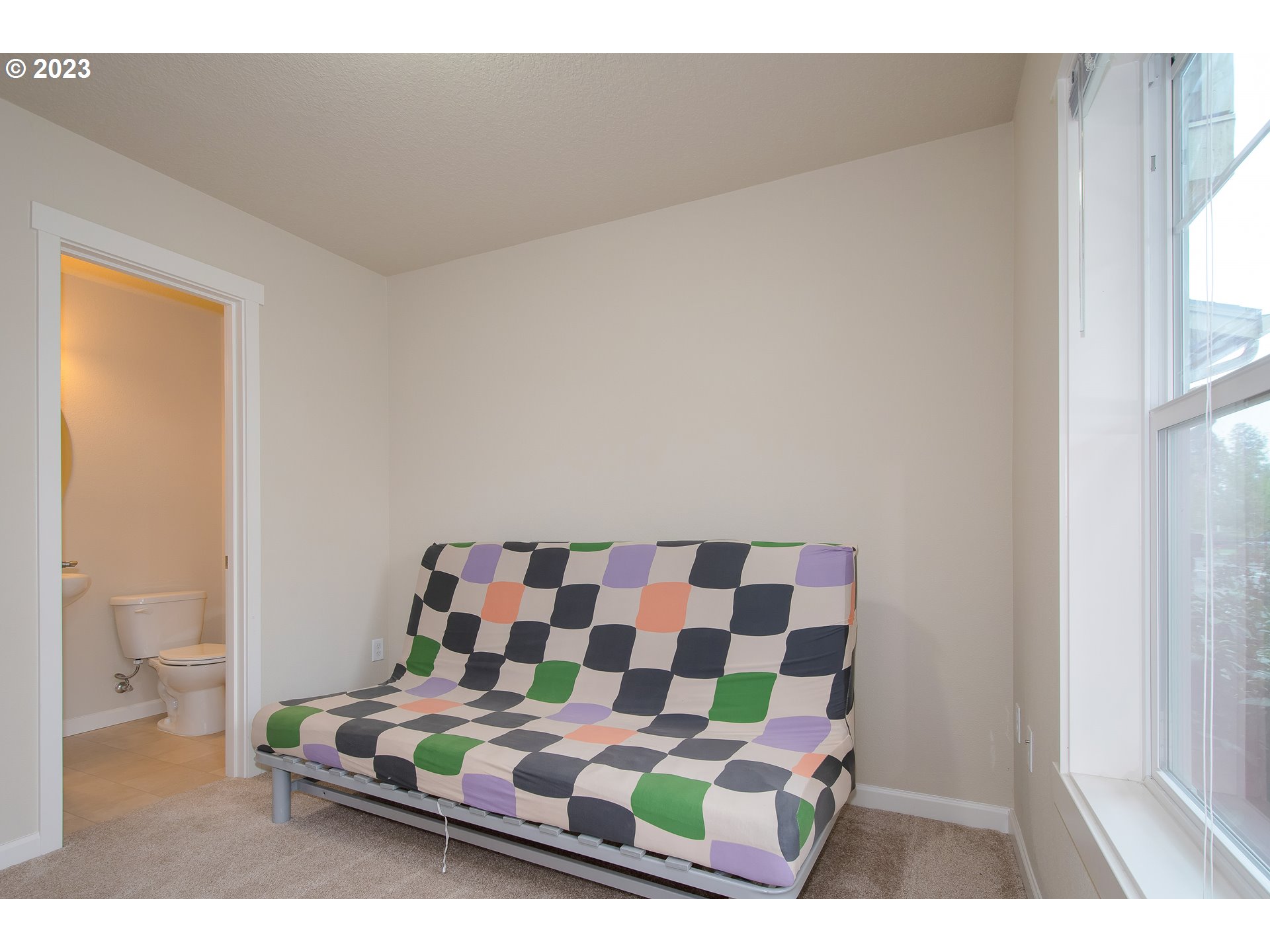 Photo #11: 23213509 Listing: Photo #11