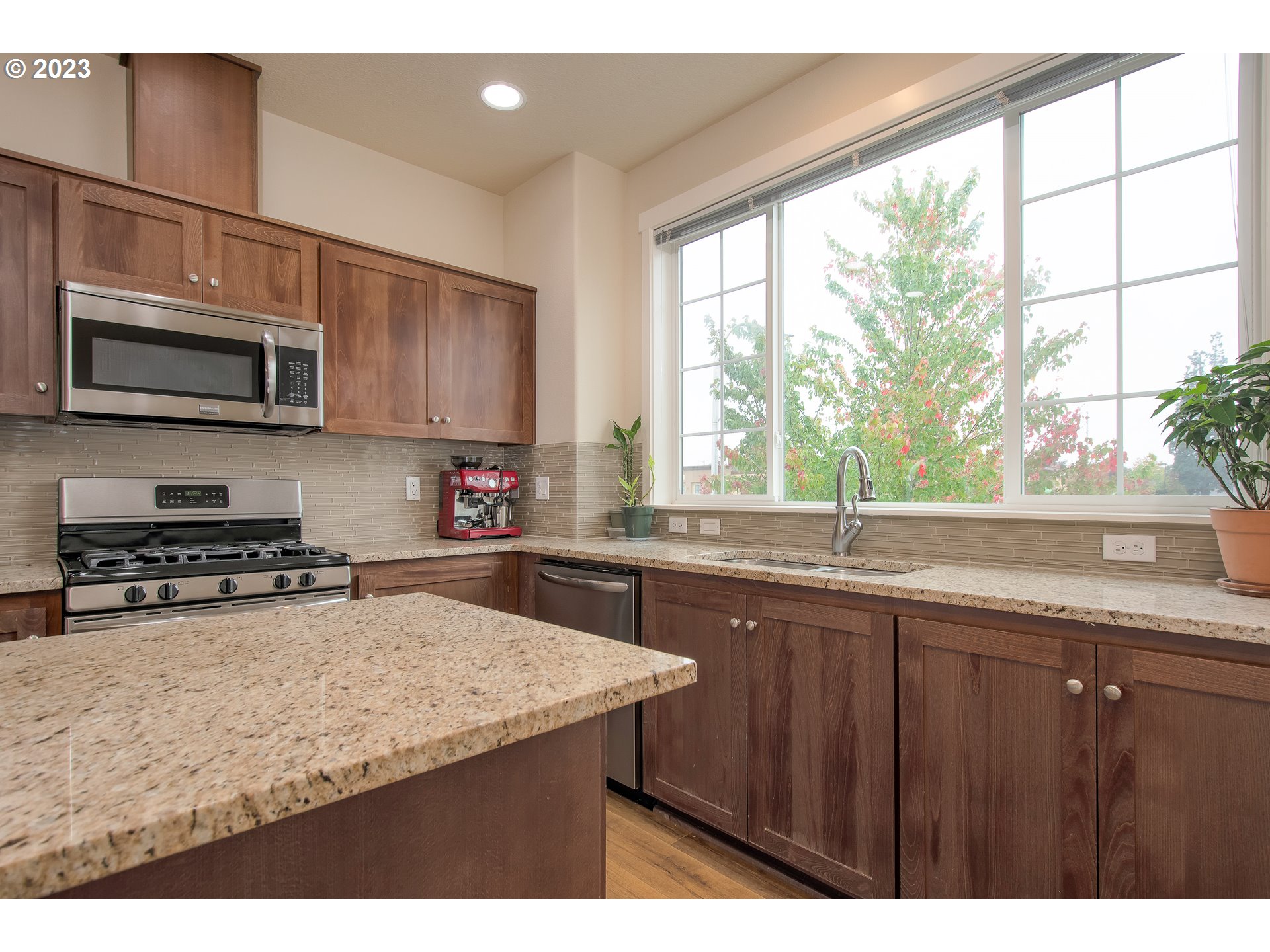 Photo #20: 23213509 Listing: Photo #20