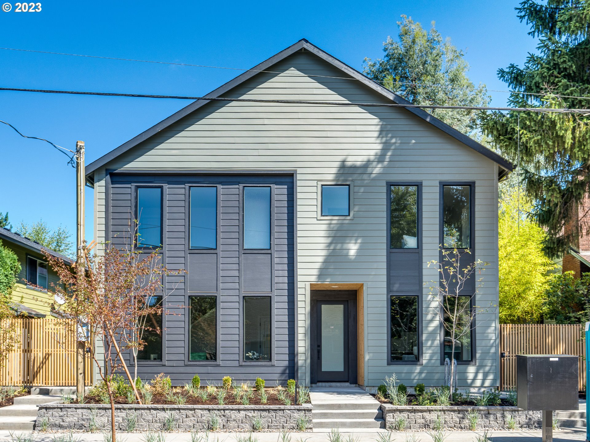 MLS: 23213923 Condo For Sale