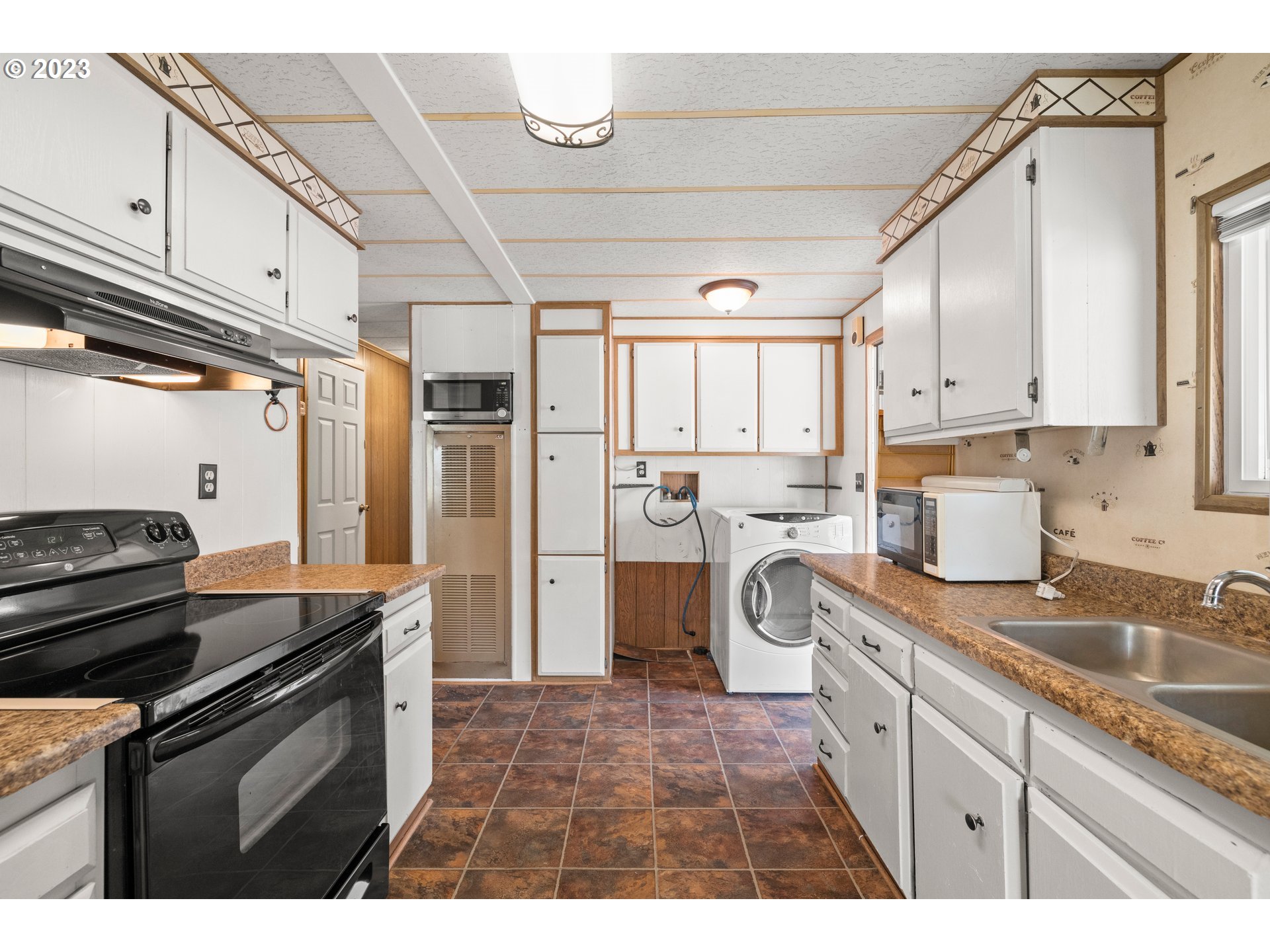 10038 S NEW ERA RD Canby, OR 97013