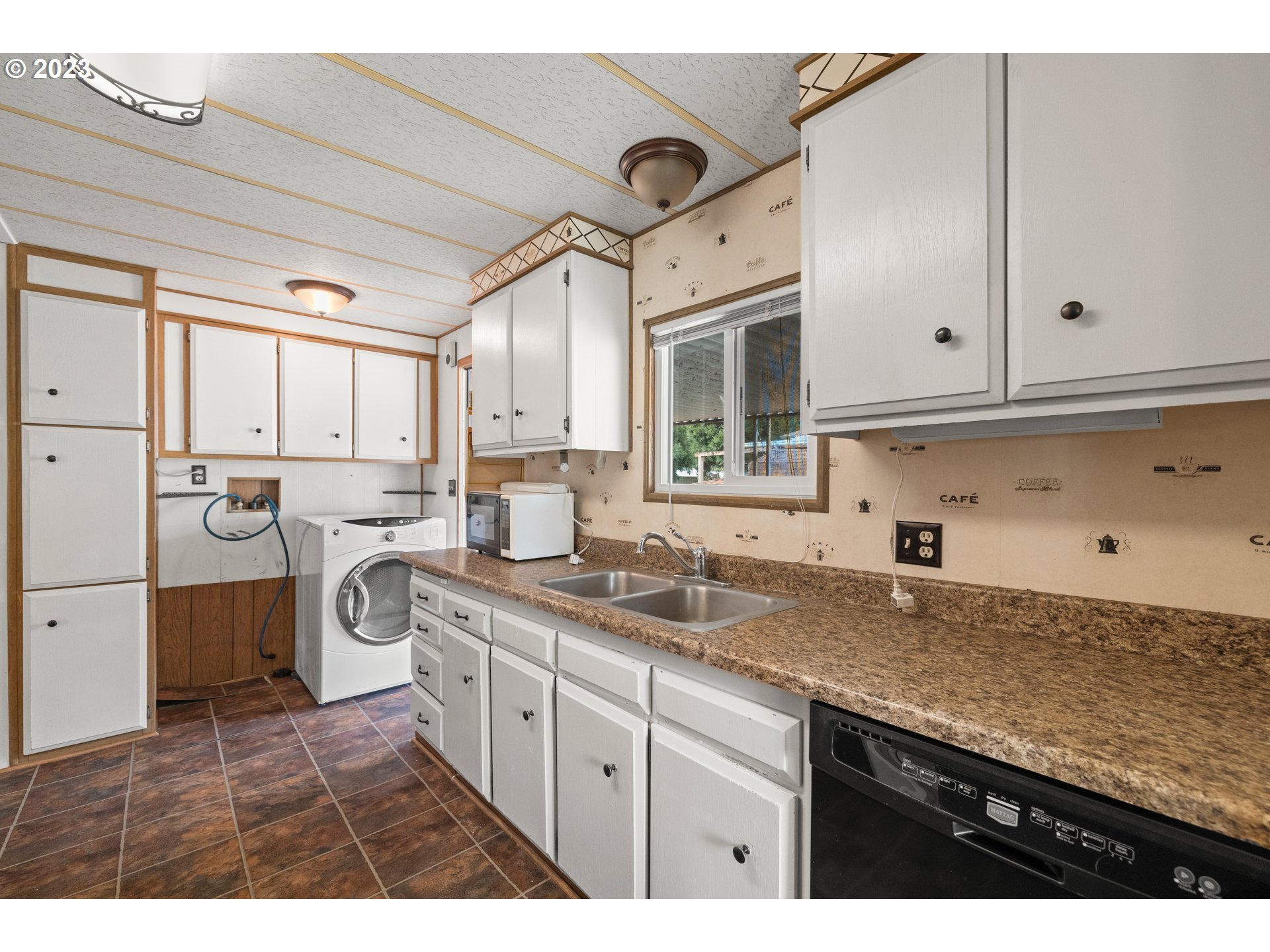 10038 S NEW ERA RD Canby, OR 97013