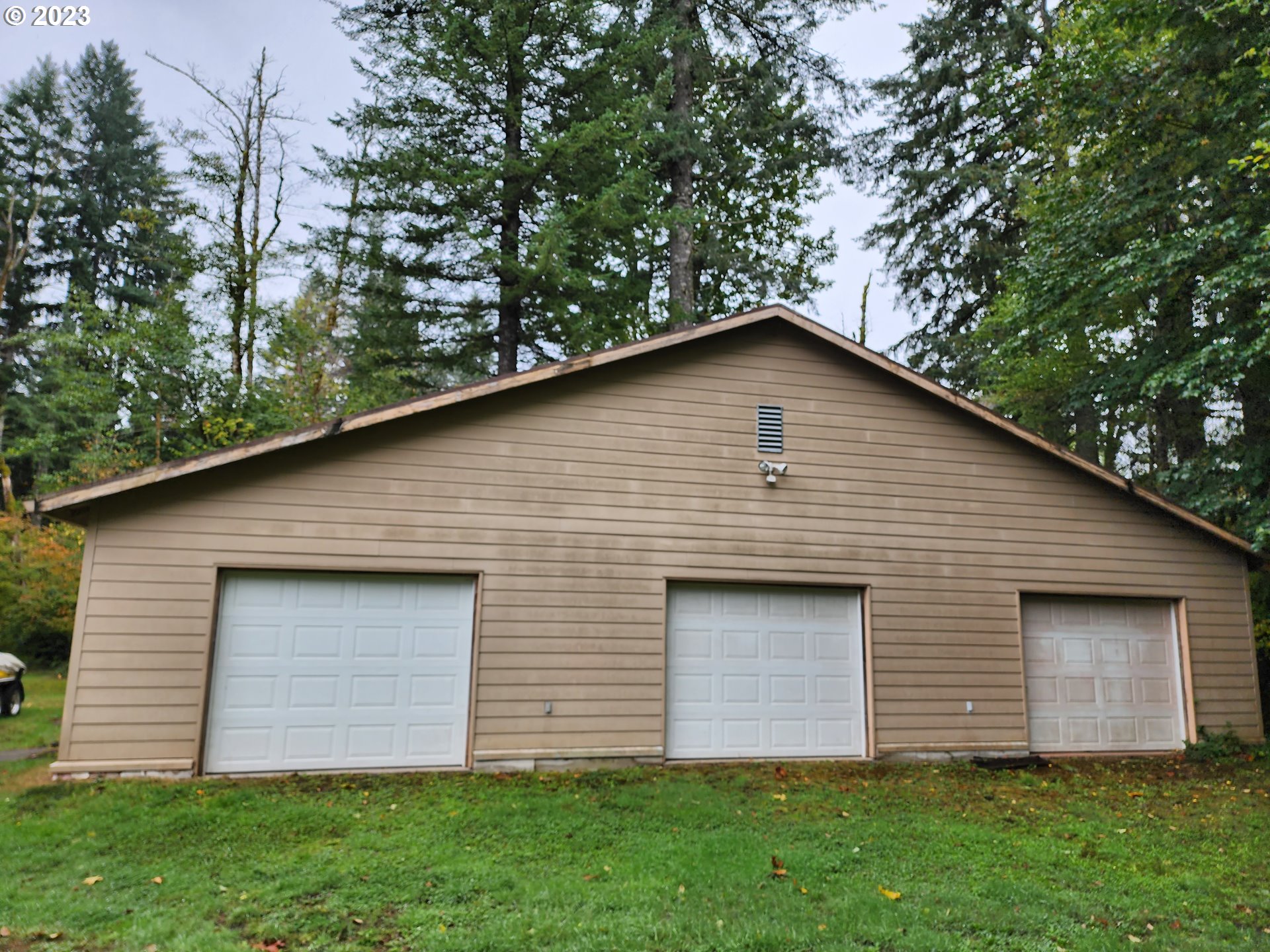 16727  Lewis River Rd, Cougar, WA 98616