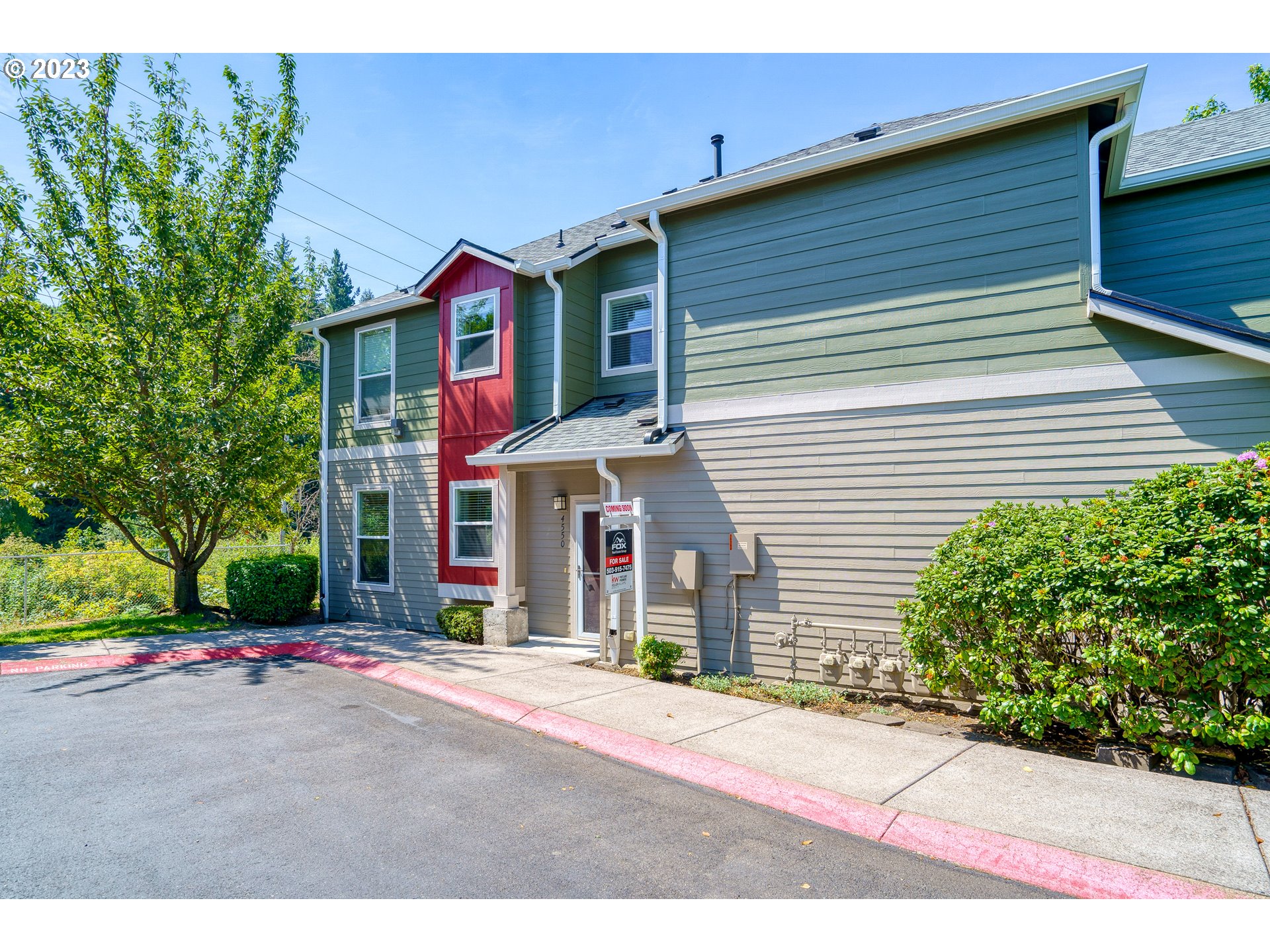 Photo #4: 23221320 Listing 