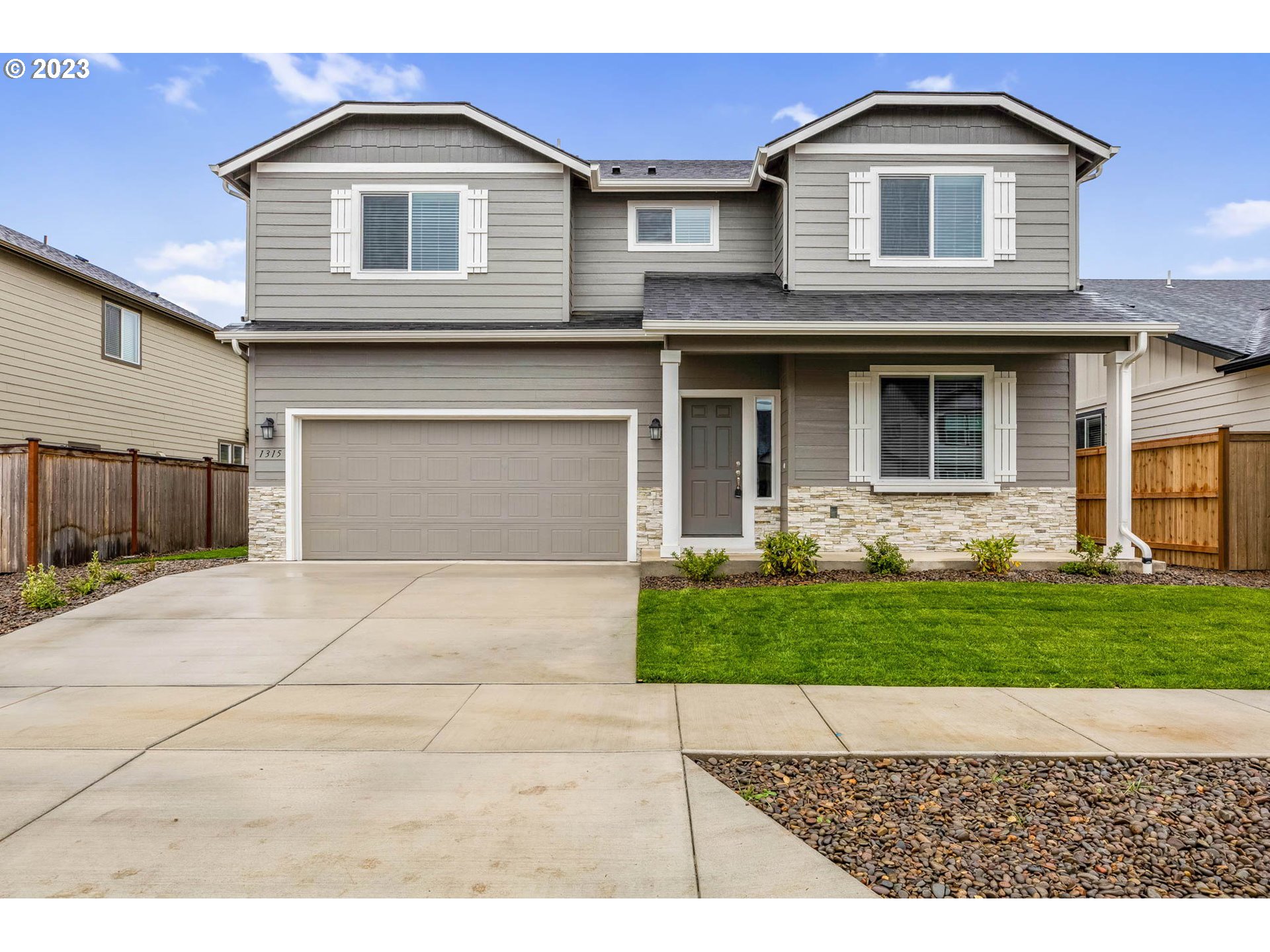 726 Cheadel Lake Ct, Lebanon, OR, 97355