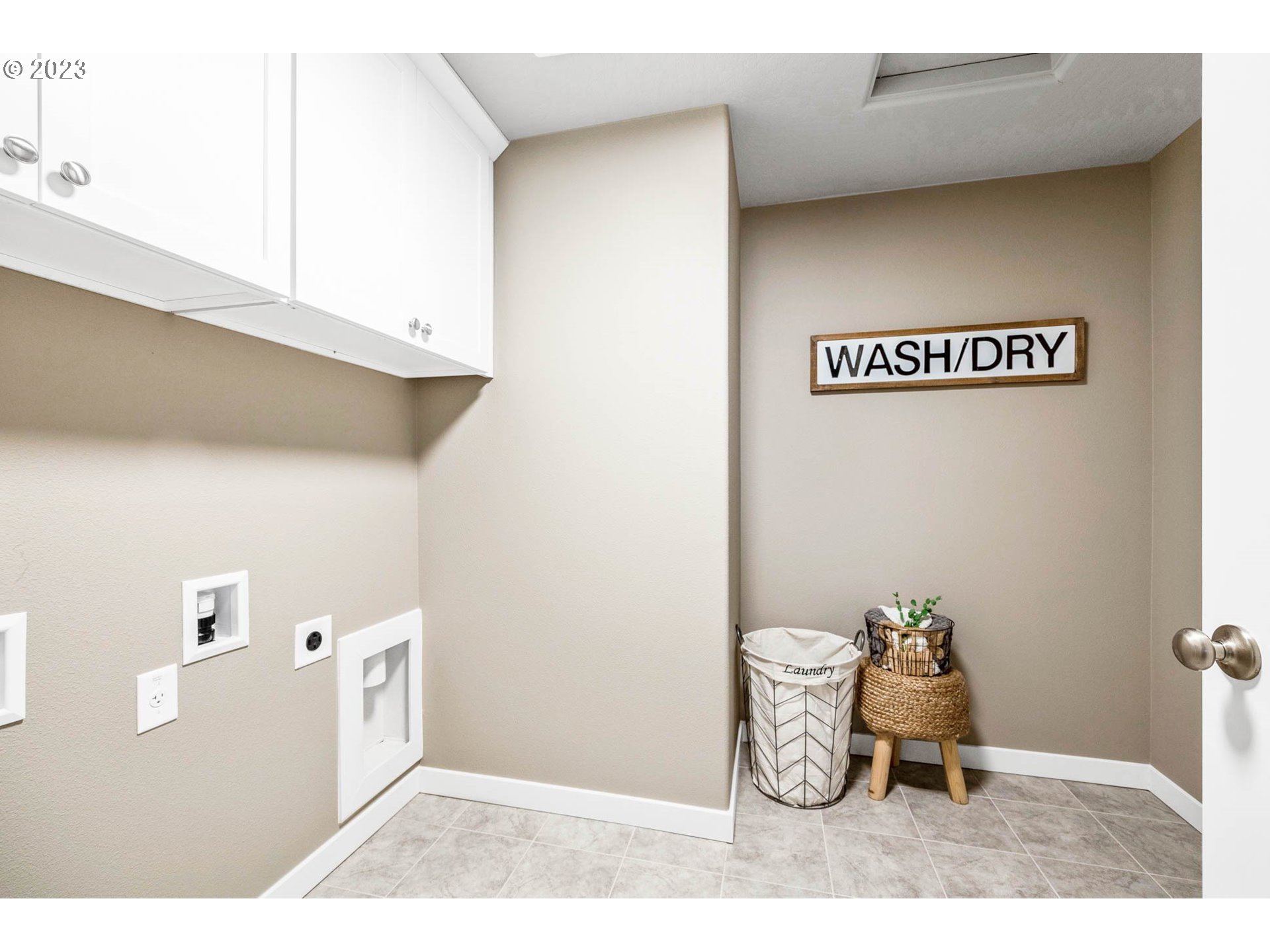 726 Cheadel Lake Ct, Lebanon, OR, 97355