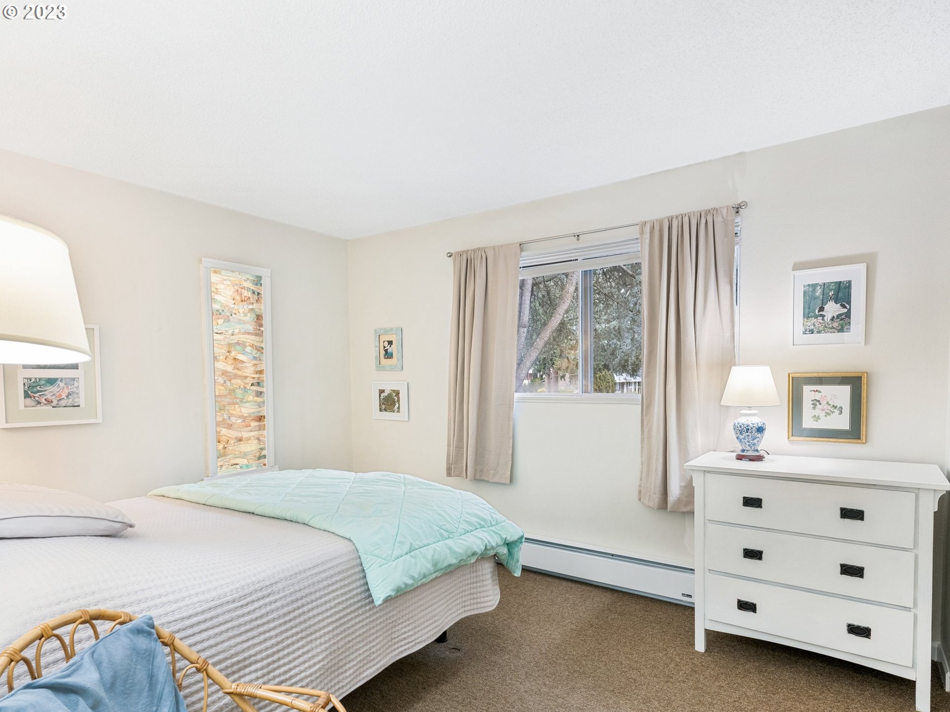 Photo #4: 23222608 Listing 