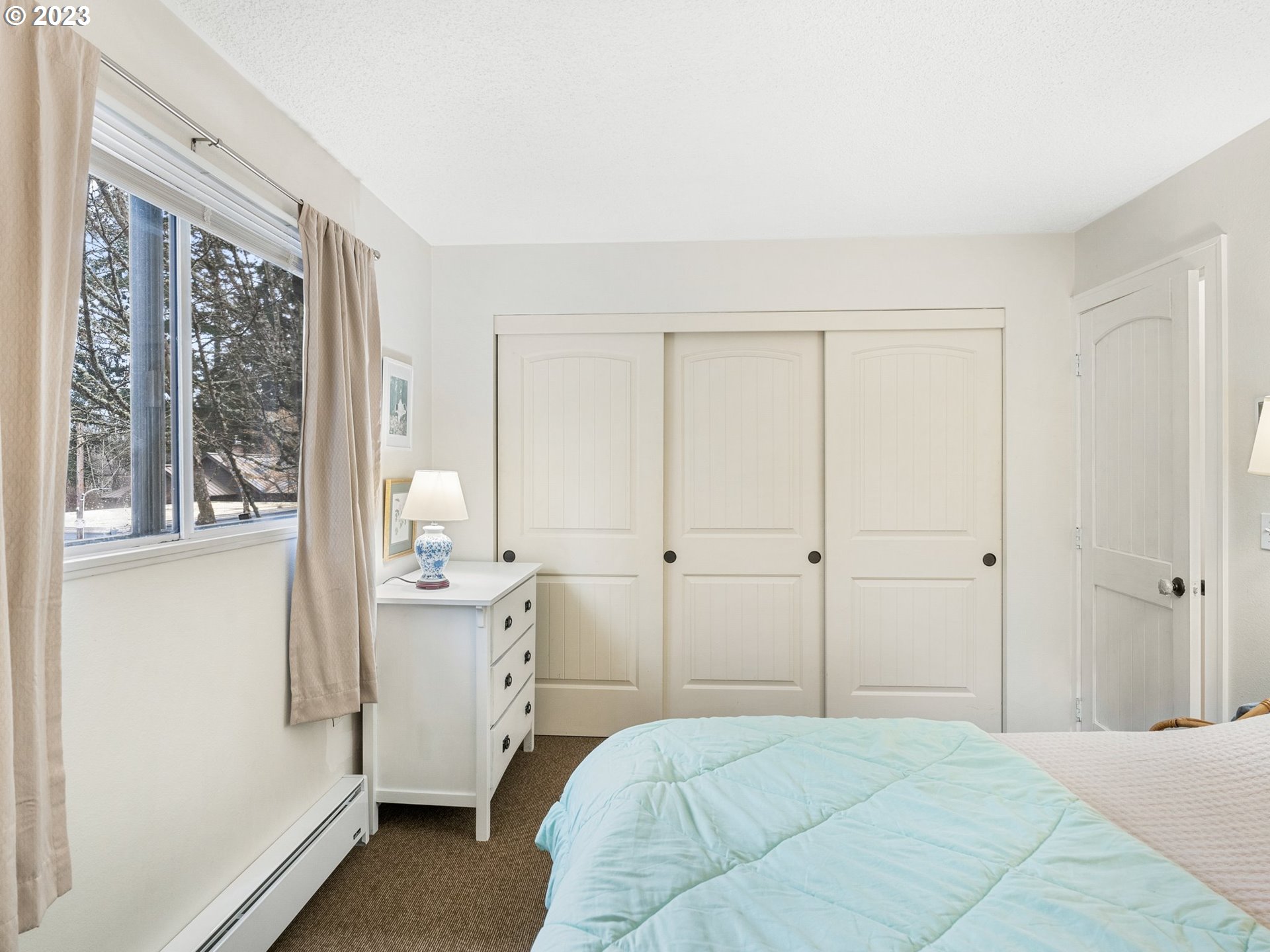 Photo #6: 23222608 Listing 
