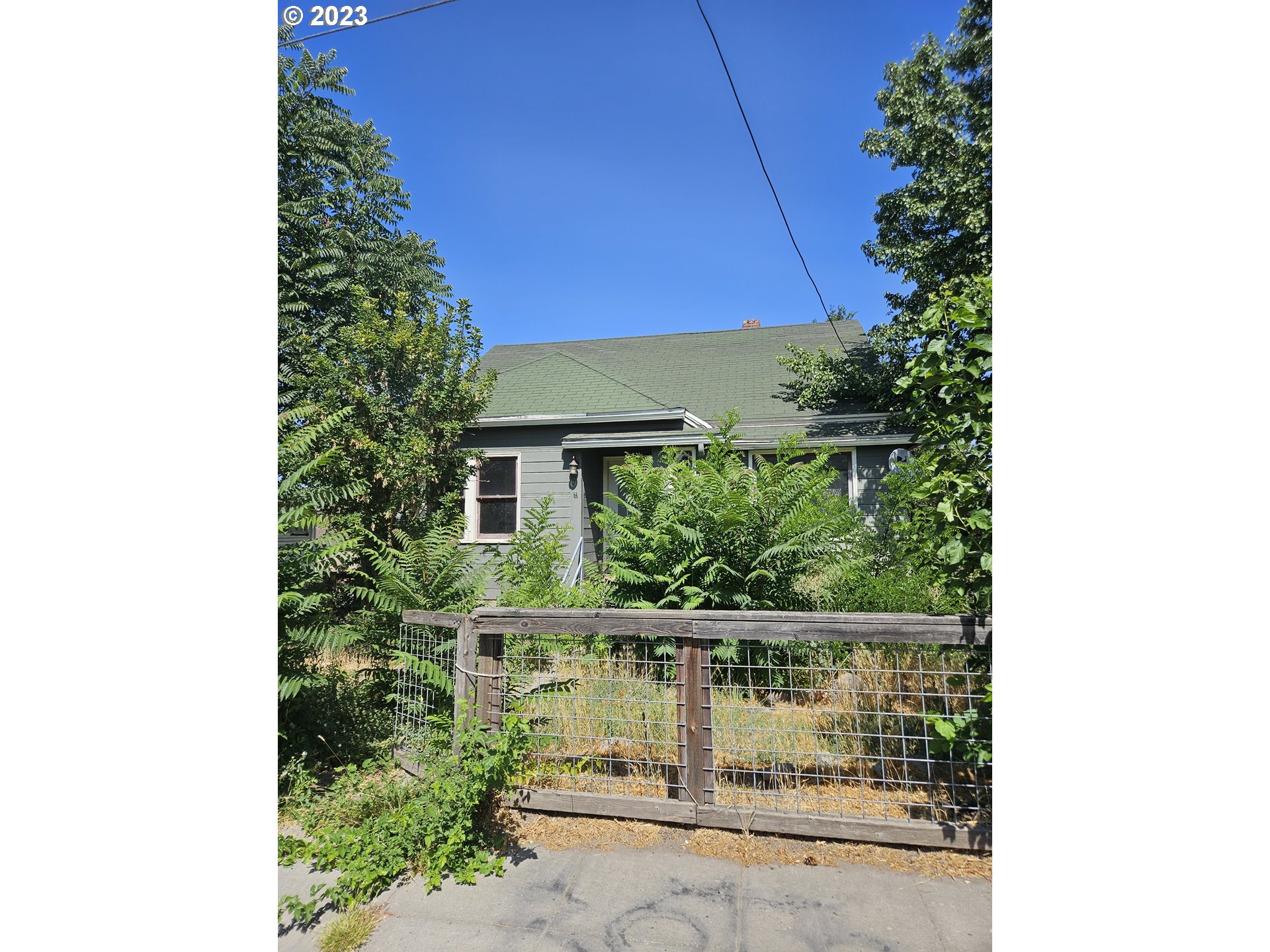 Photo of 1509 9TH ST The Dalles OR 97058