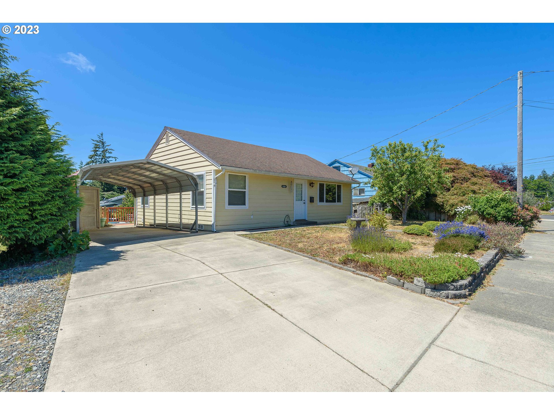3136 CHESTER ST, North Bend, OR 97459